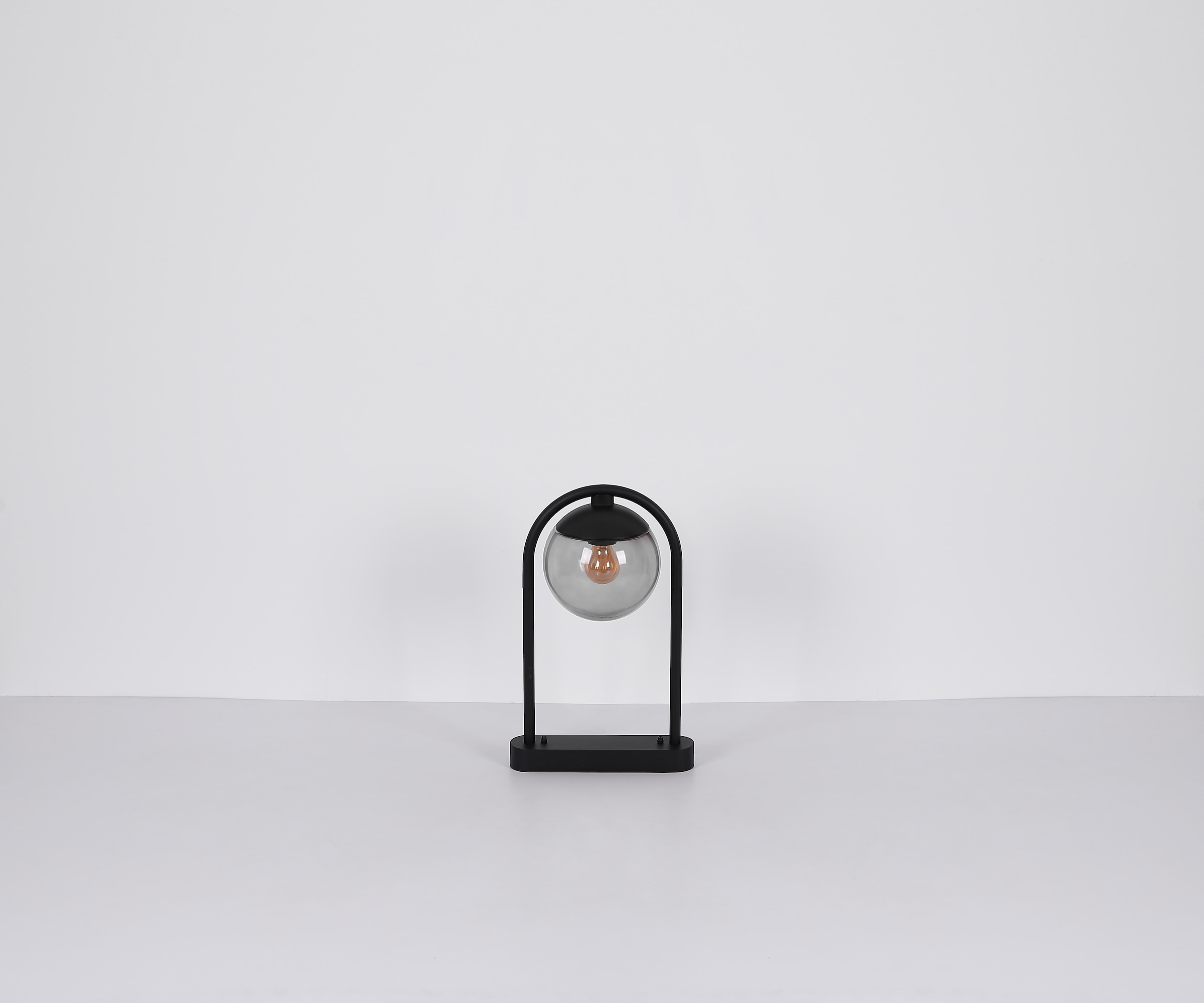 GLOBO LIGHTING Außen-Stehlampe »MICHAEL«, Leuchtmittel E27 | ohne Leuchtmittel, Außenlampe/schwarz/Glas rauchfarben/Richtung Lichtschein: abwärts