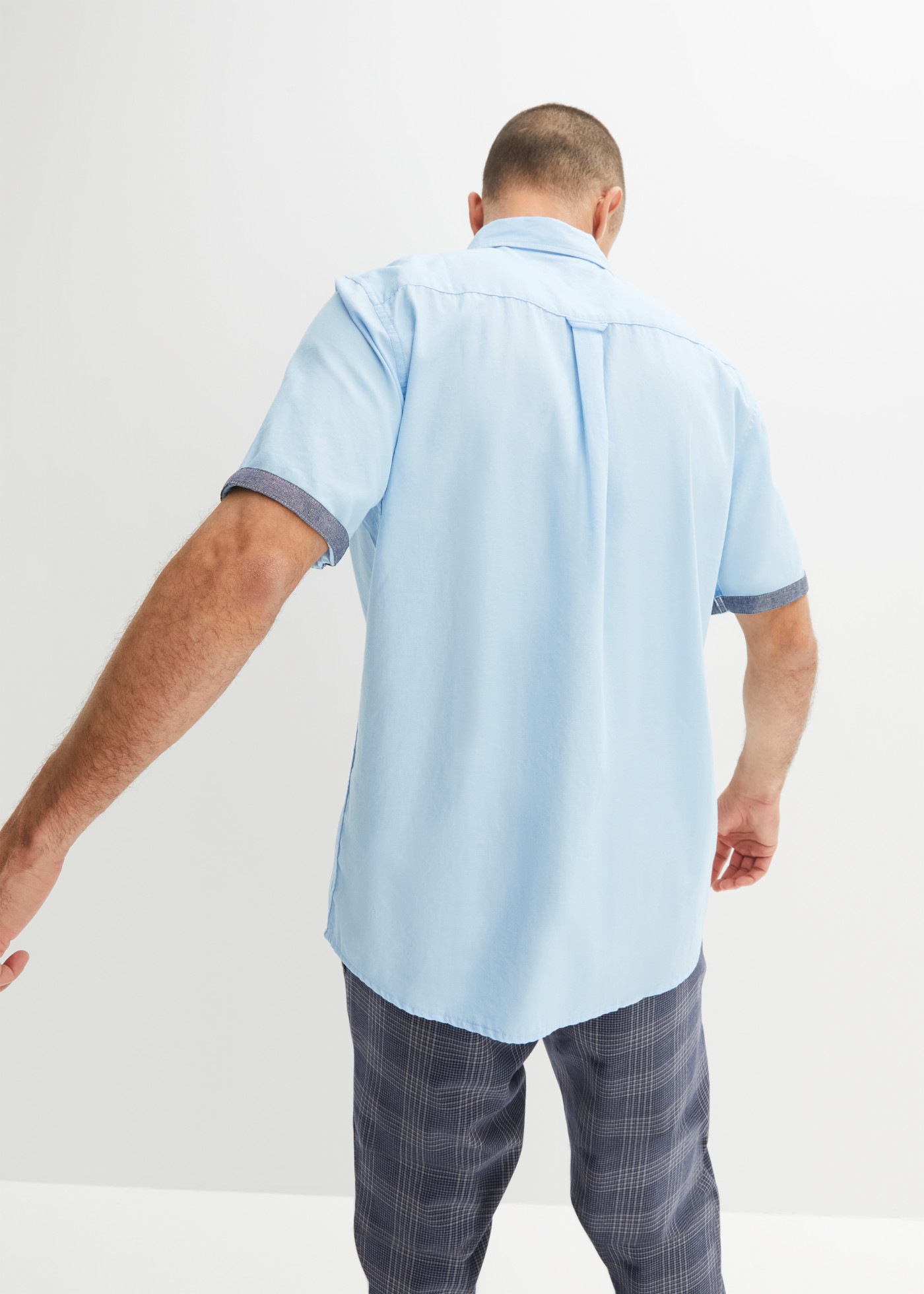 bonprix Kurzarmhemd Button-down-Kragen, aus reiner Baumwolle, Regular Fit, Kurzarm-Design