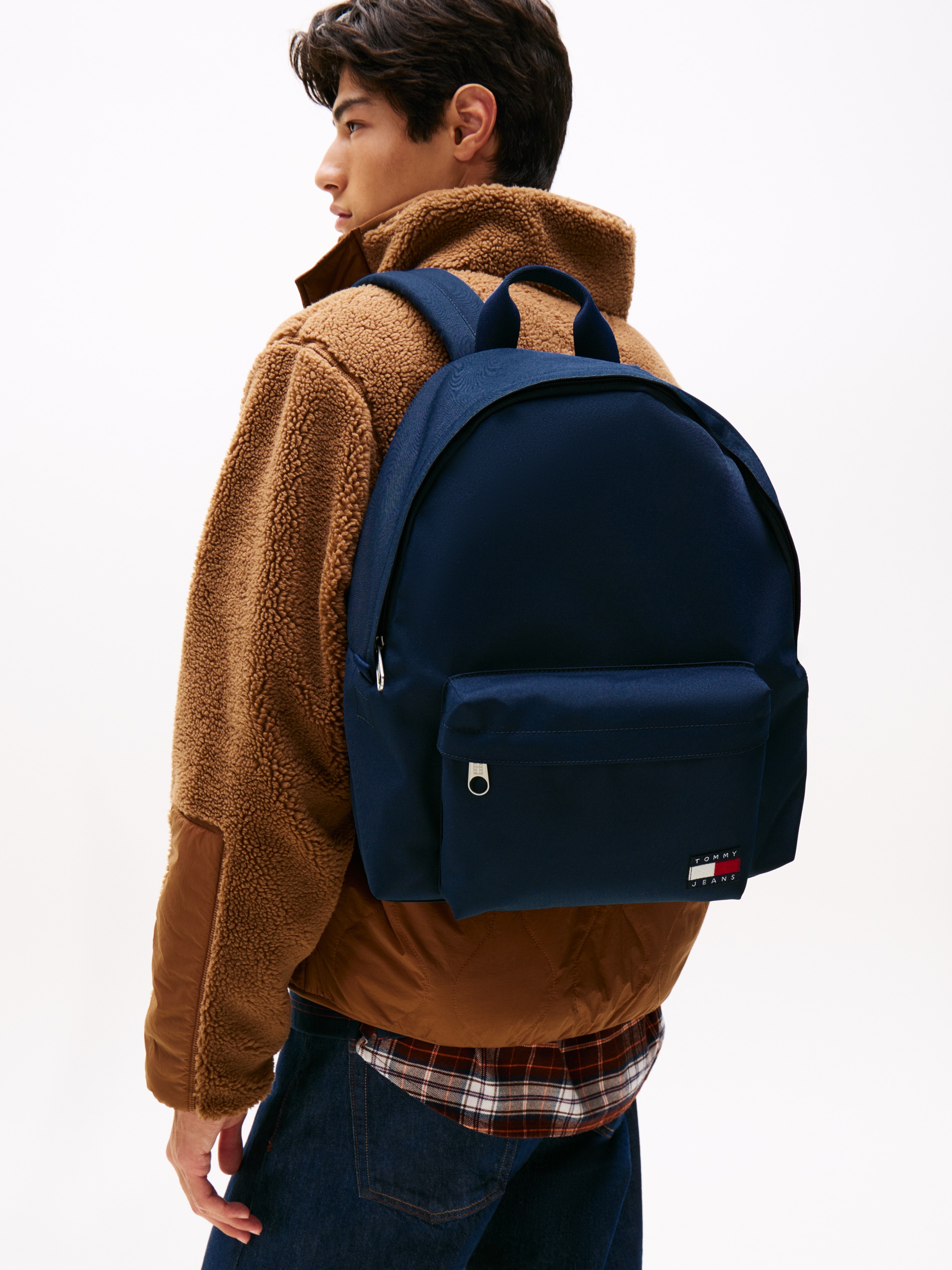 Tommy Jeans Rucksack »TJM ESS DAILY DOME BACKPACK«, Freizeitrucksack, Businessrucksack mit gepolsterten Tragegriffen