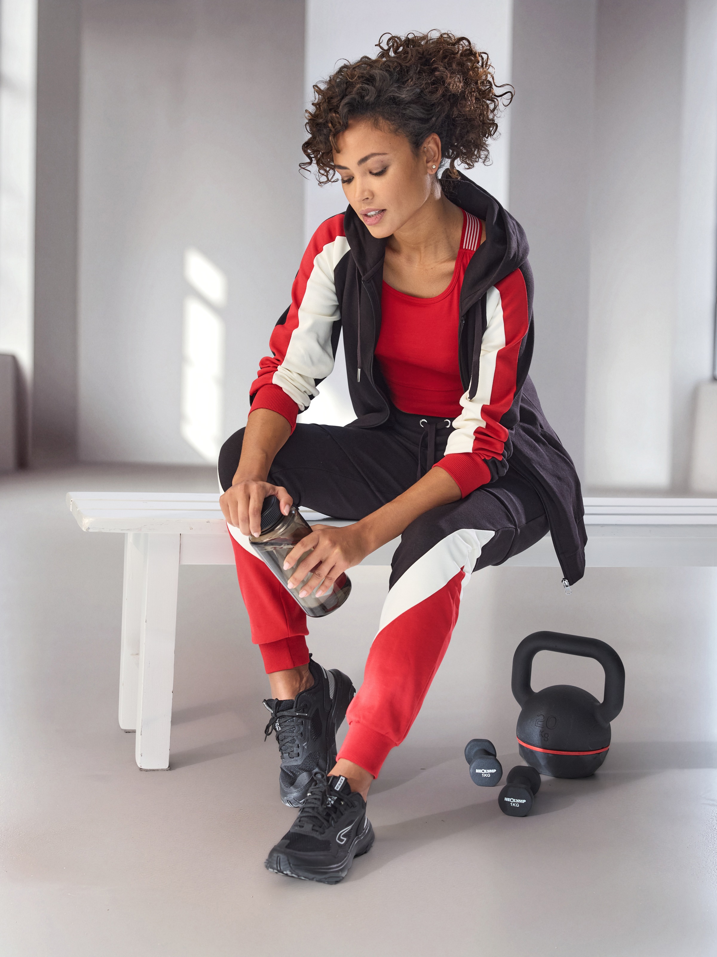 Jogginghose H.I.S, Damen, Gr. M (40/42), N-Gr, schwarz, Interlock, Obermaterial: 100% Baumwolle, lang, Hosen Jogginghose, mit Colorblock Design 2