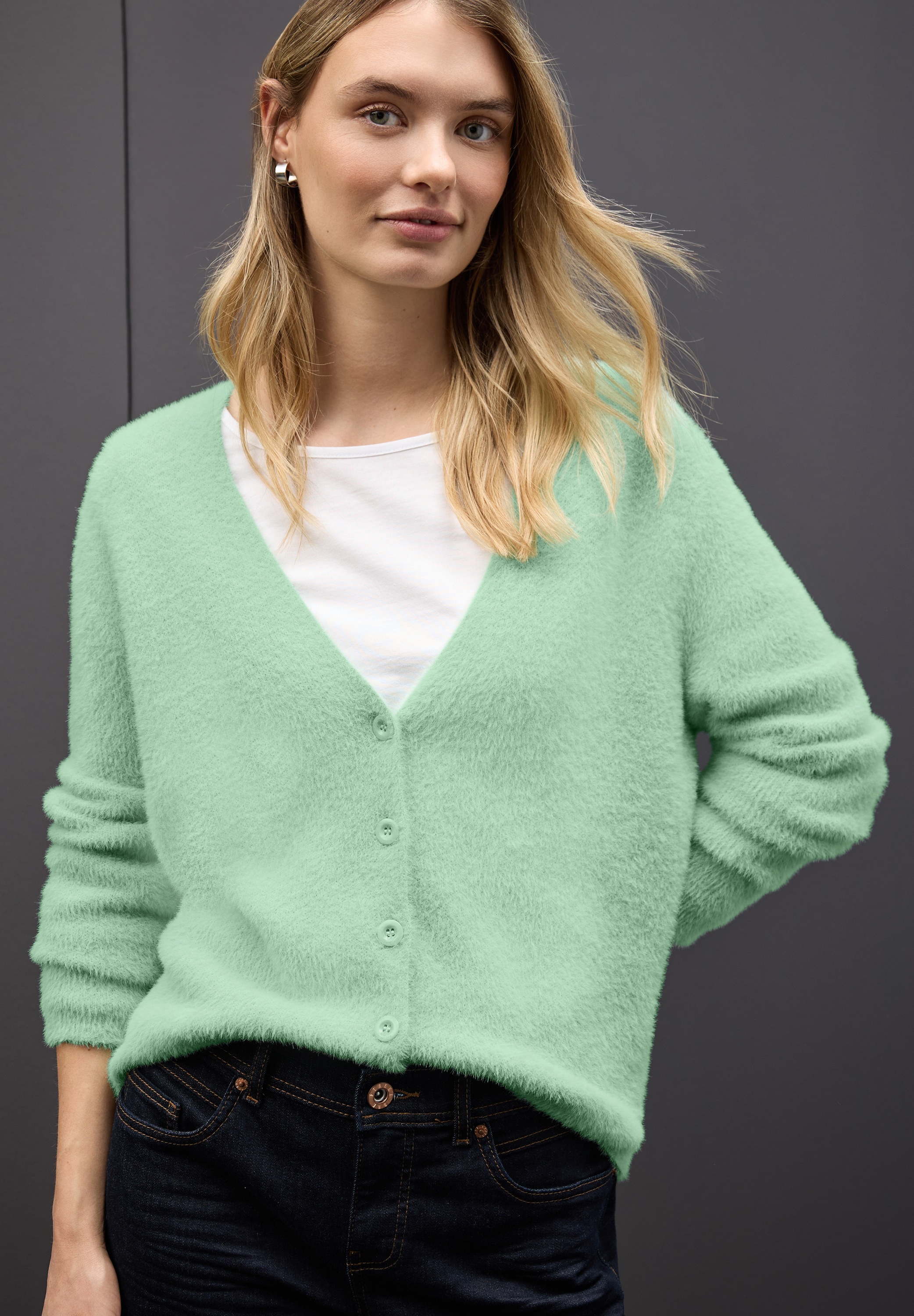 STREET ONE Cardigan mit V-Ausschnitt günstig online kaufen