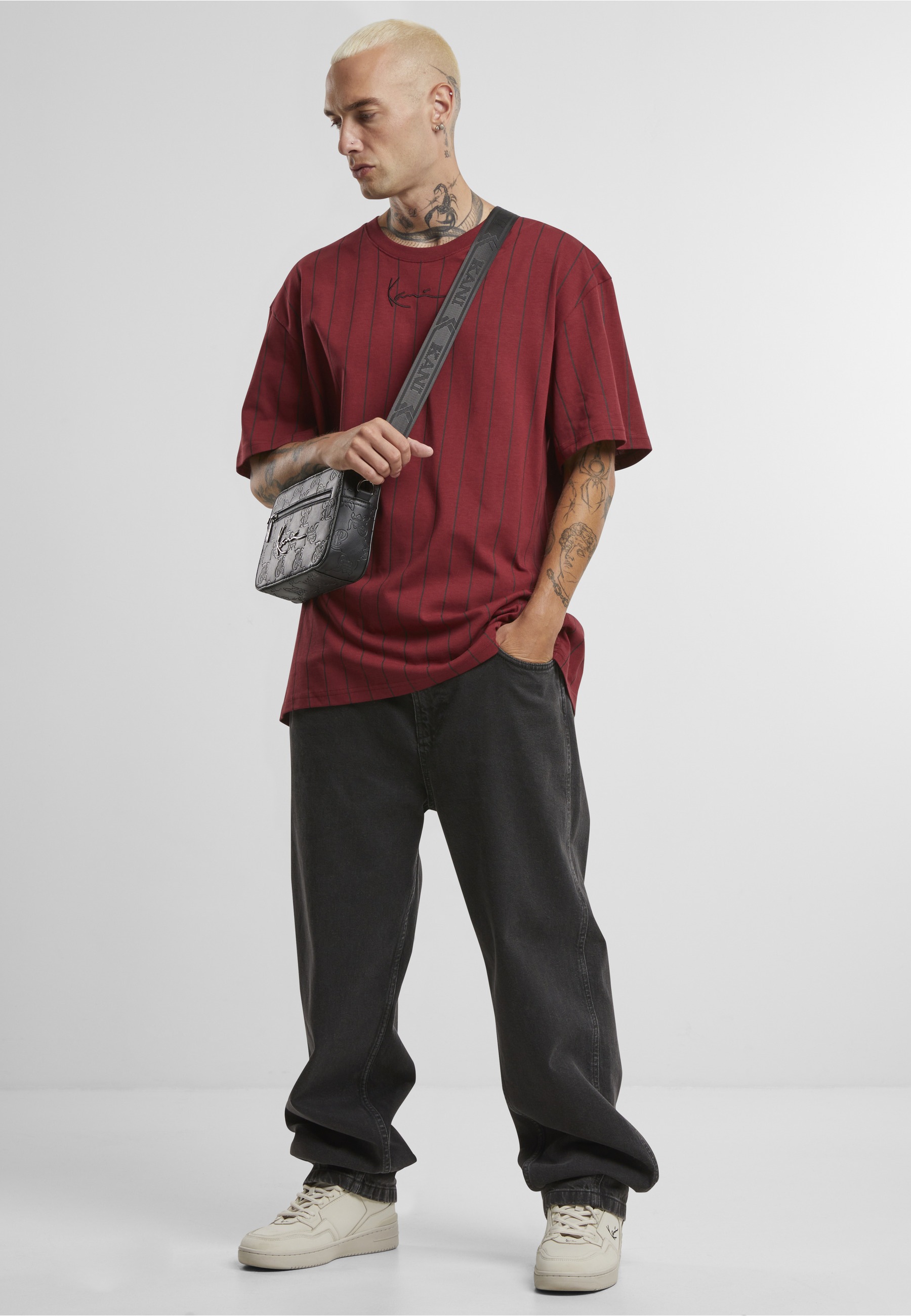 Karl Kani T-Shirt »Karl Kani KK Small Signature Essential Pinstripe Tee« 1 Stk.