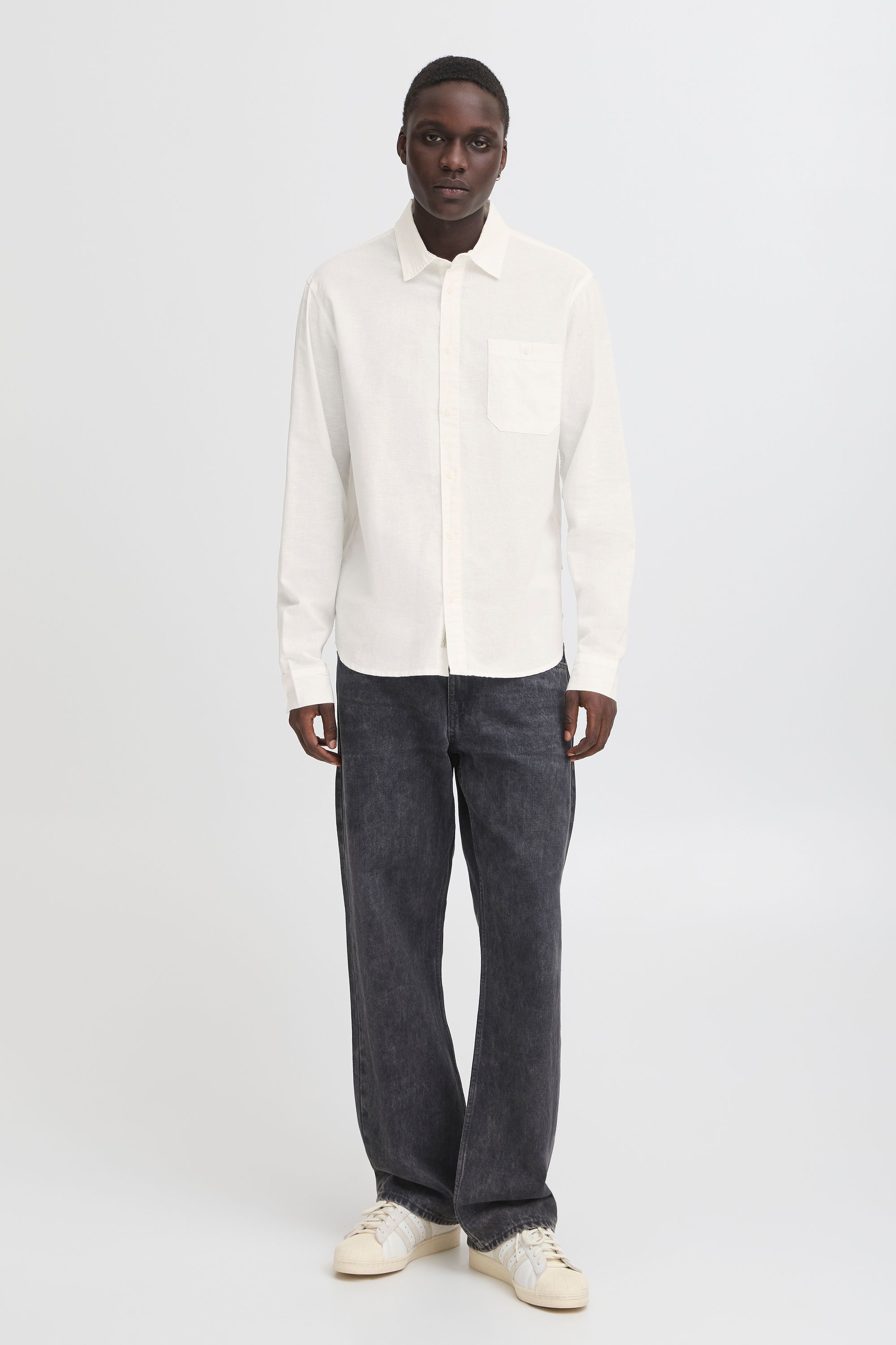 Thumbnail - Blend Leinenhemd "BHBAY LINEN" Stilvolles Langarmhemd aus Leinenmix mit Brusttasche