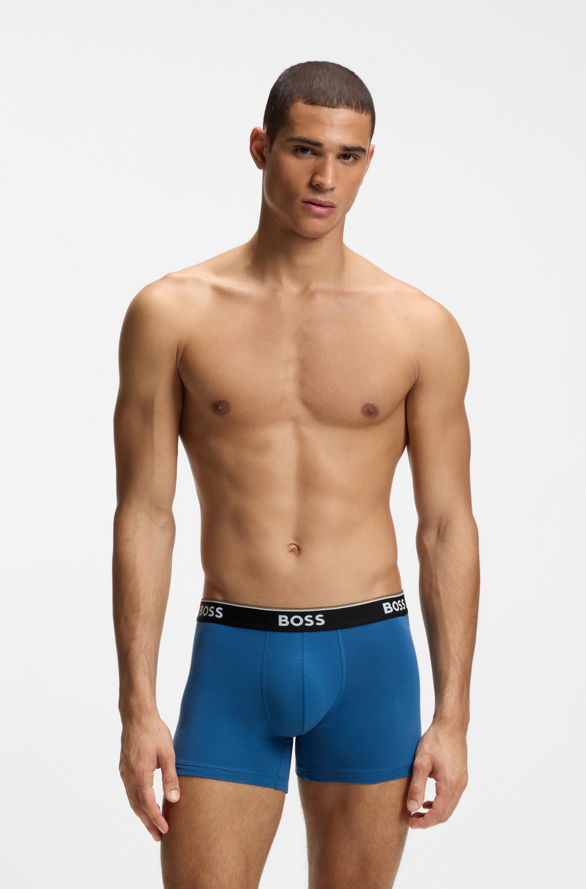 BOSS Boxershorts Packung, 3 Stk. aus bequemer Stretch-Baumwolle, körpernah, mittlere Bundhöhe