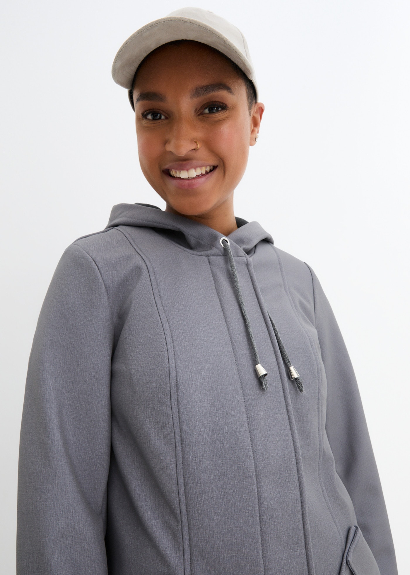 bonprix Softshelljacke sportlicher Stil, gerade Passform, mit Zwei-Wege-Reißverschluss