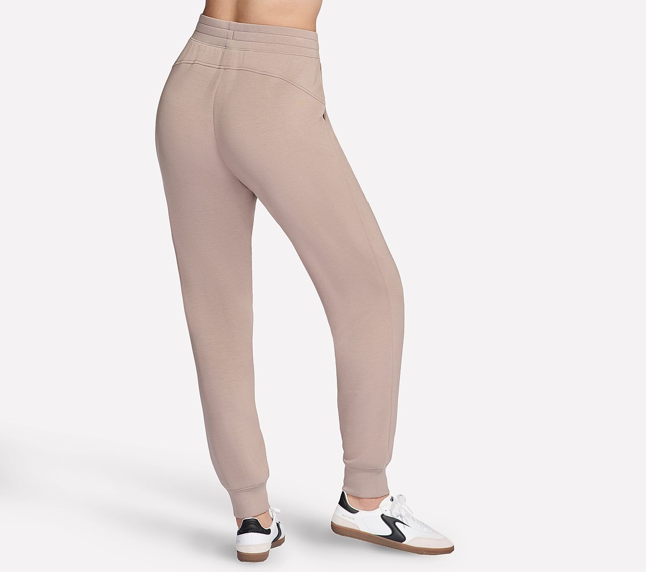 Skechers Jogginghose »SKECHLUXE ELEVATE JOGGER«, (1 tlg.)
