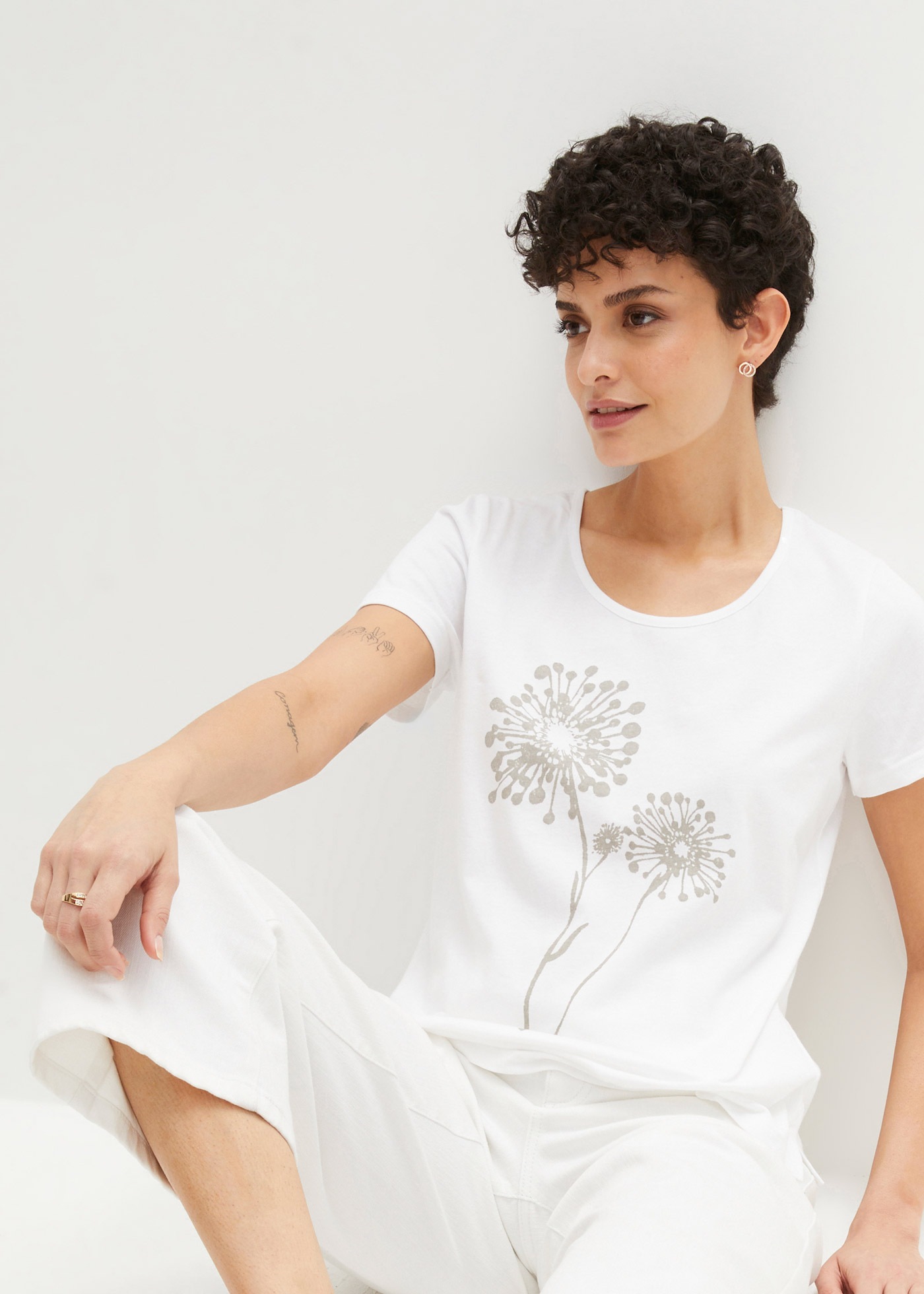 bonprix T-Shirt "T-Shirt" lockere Passform, Kurzarm-Design, weiter Rundhals günstig online kaufen