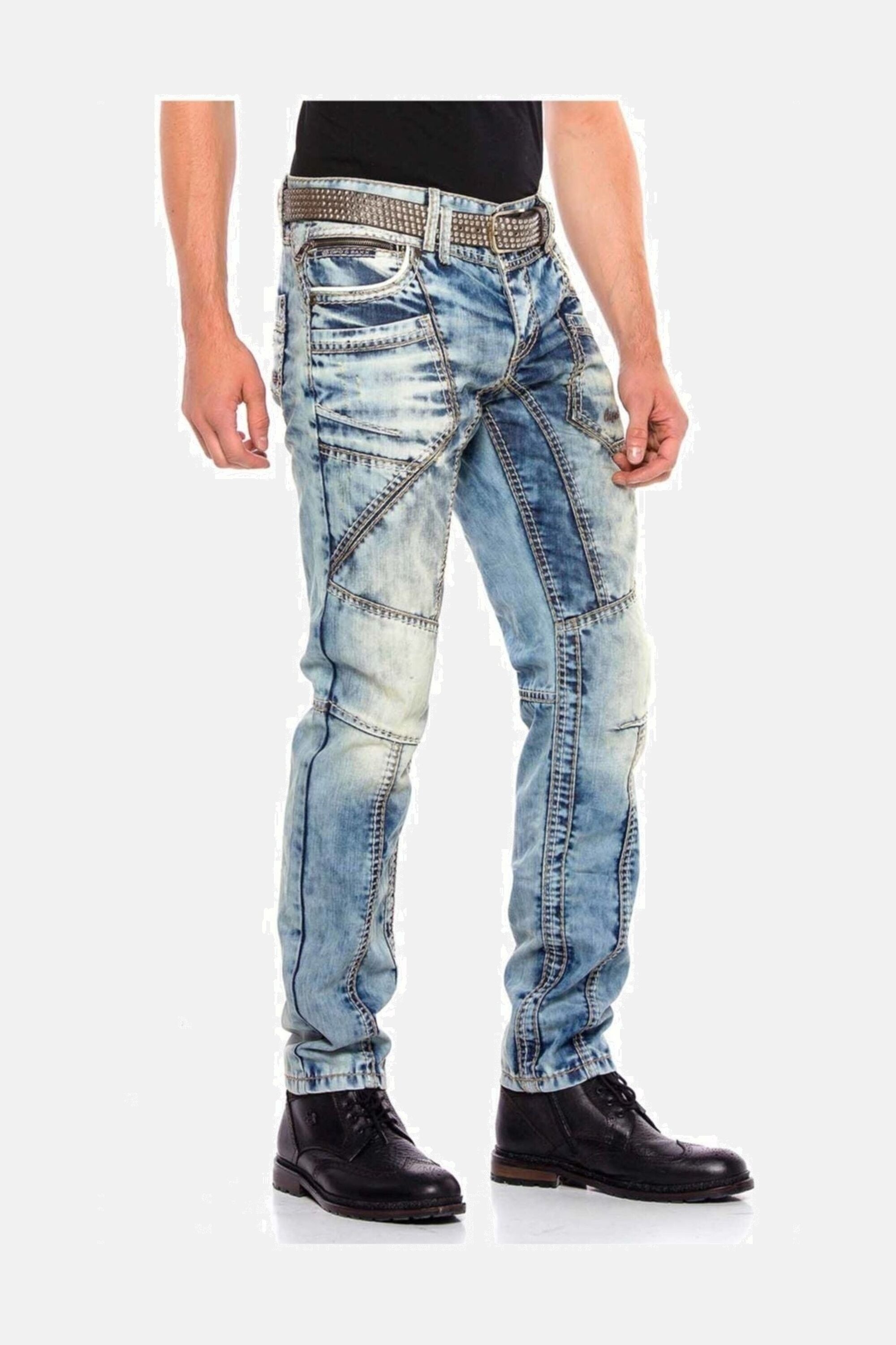 Cipo & Baxx 5-Pocket-Jeans »Jeans«, mit modernen Ziernähten, CD535