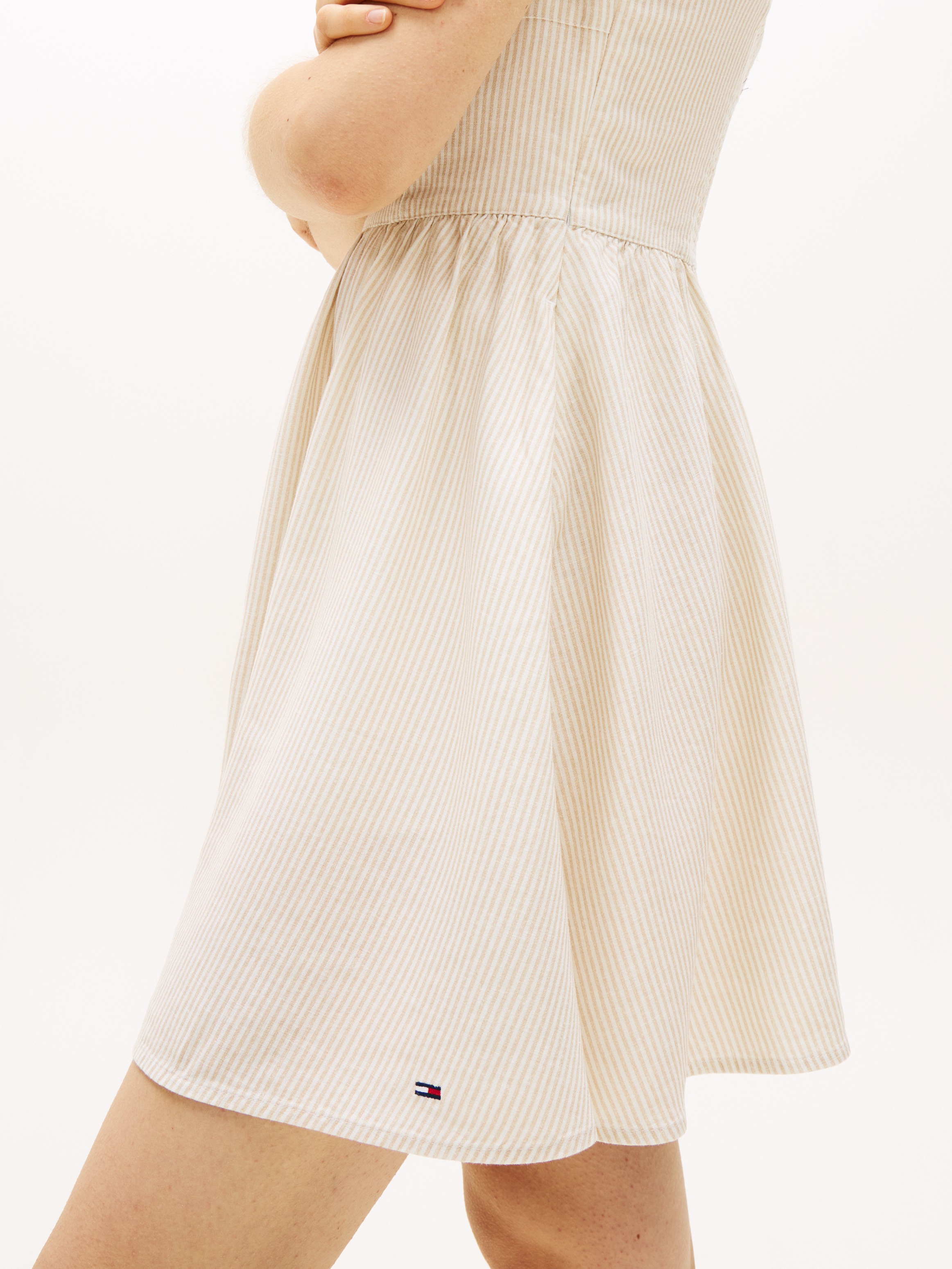 Tommy Jeans Minikleid "TJW LINEN SKATER DRESS" in Extra Slim Fit, Leinen-Mi günstig online kaufen