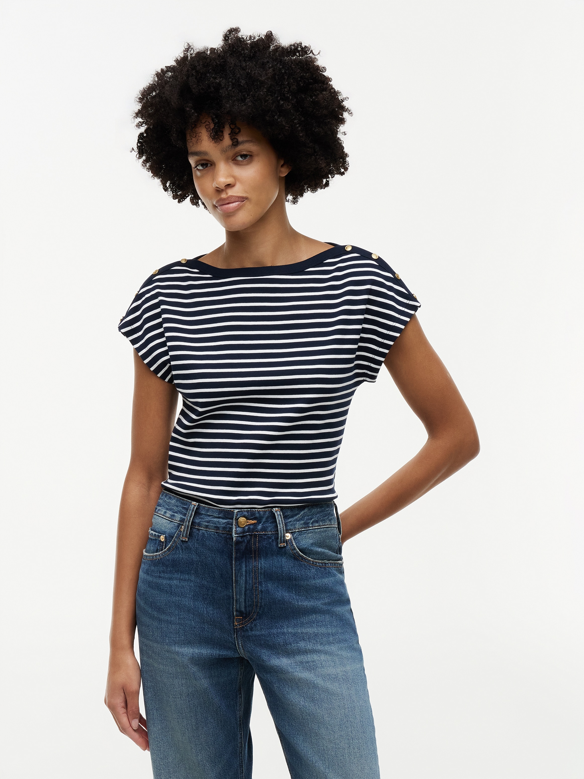 Tommy Hilfiger Kurzarmshirt "GOLD BTN CAP-SLV BOAT-NK TEE" Baumwolle, mit goldfarbenen Knöpfen