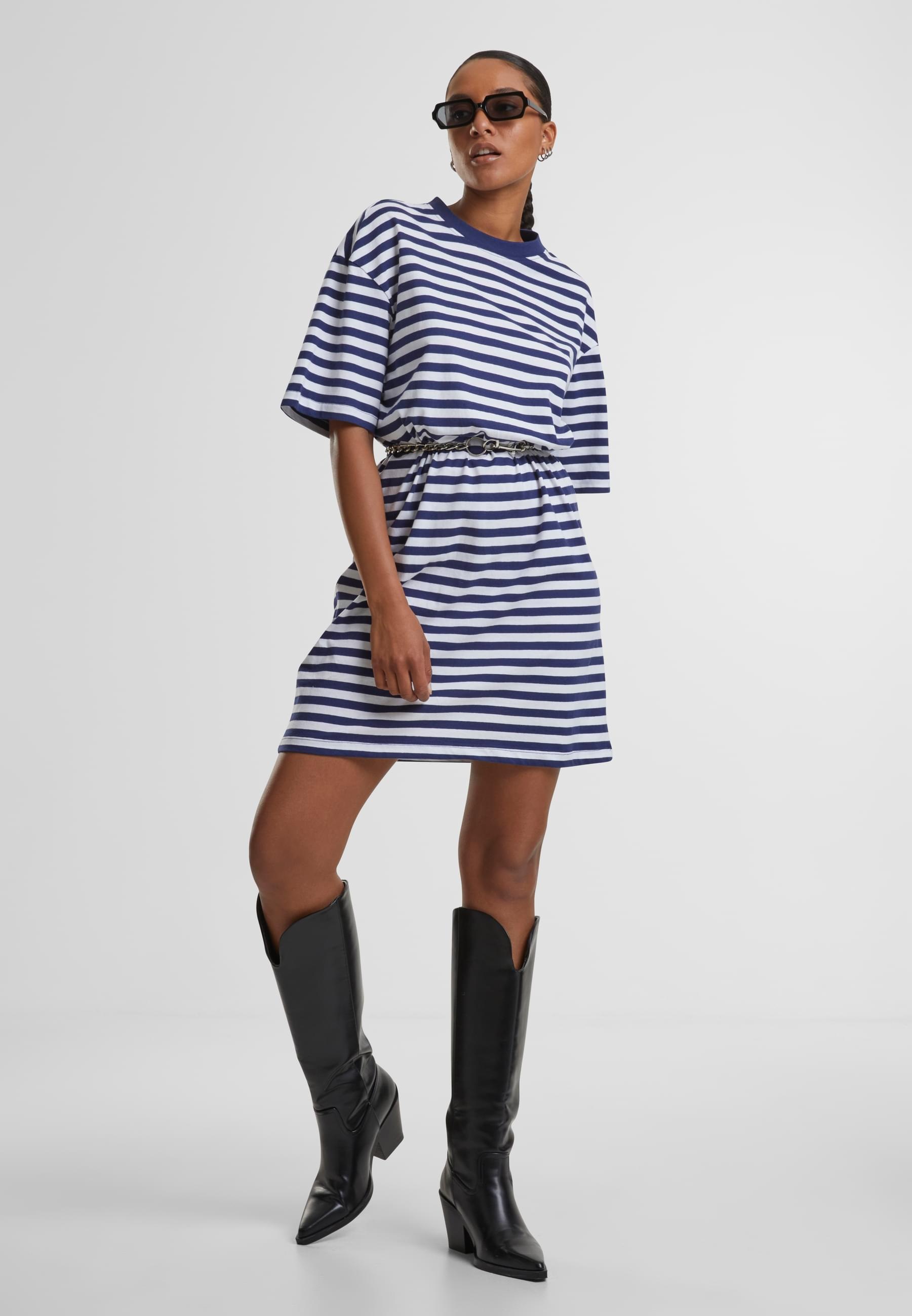 URBAN CLASSICS Shirtkleid »Urban Classics Damen Ladies Oversized Striped Tee Dress«, (1 tlg.)