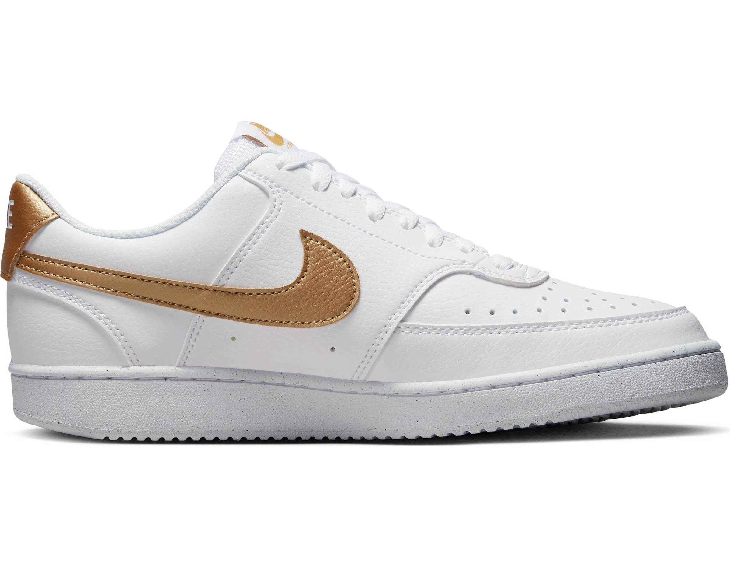 Nike Sportswear Sneaker »COURT VISION LOW NEXT NATURE«, Design auf den Spuren des Air Force 1