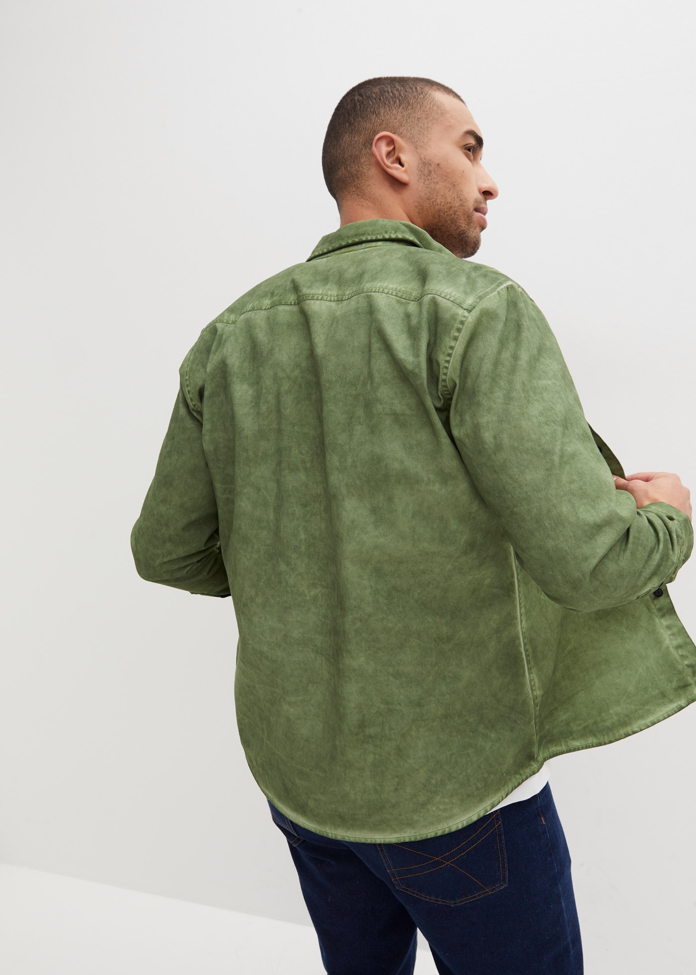 bonprix Langarmhemd Regular Fit, aus reiner Baumwolle, in Used-Optik, mit Brusttasche