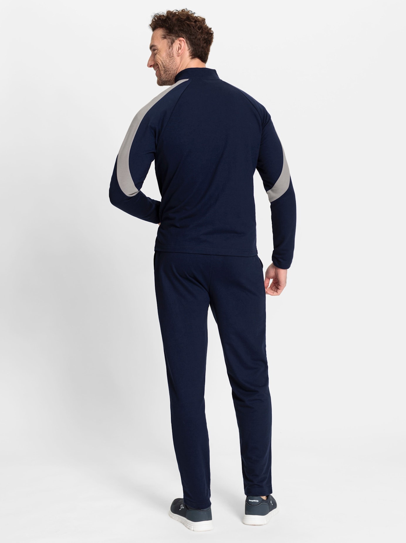 Sportanzug günstig online kaufen