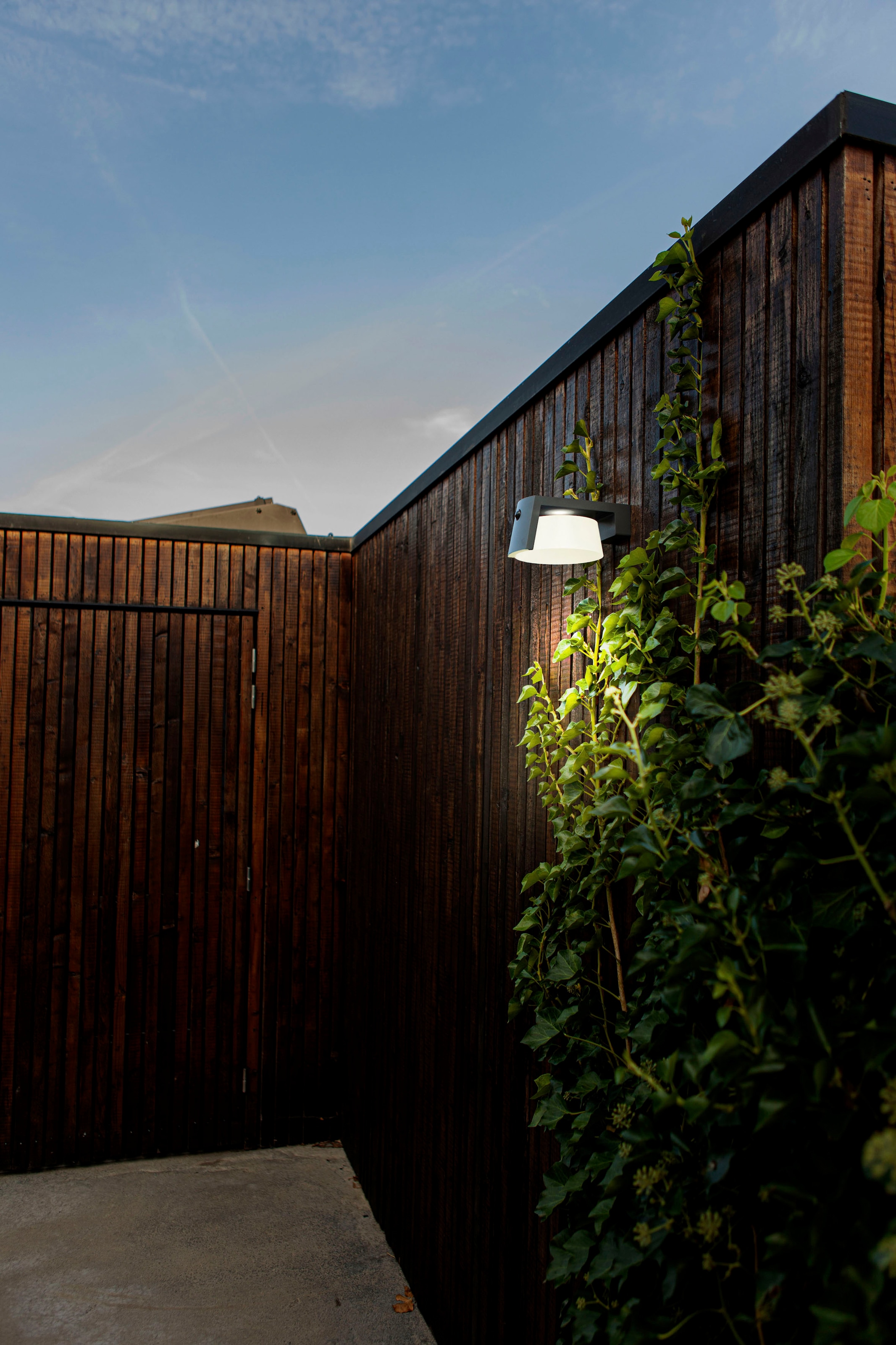 LUTEC LED Solarleuchte »MOON«