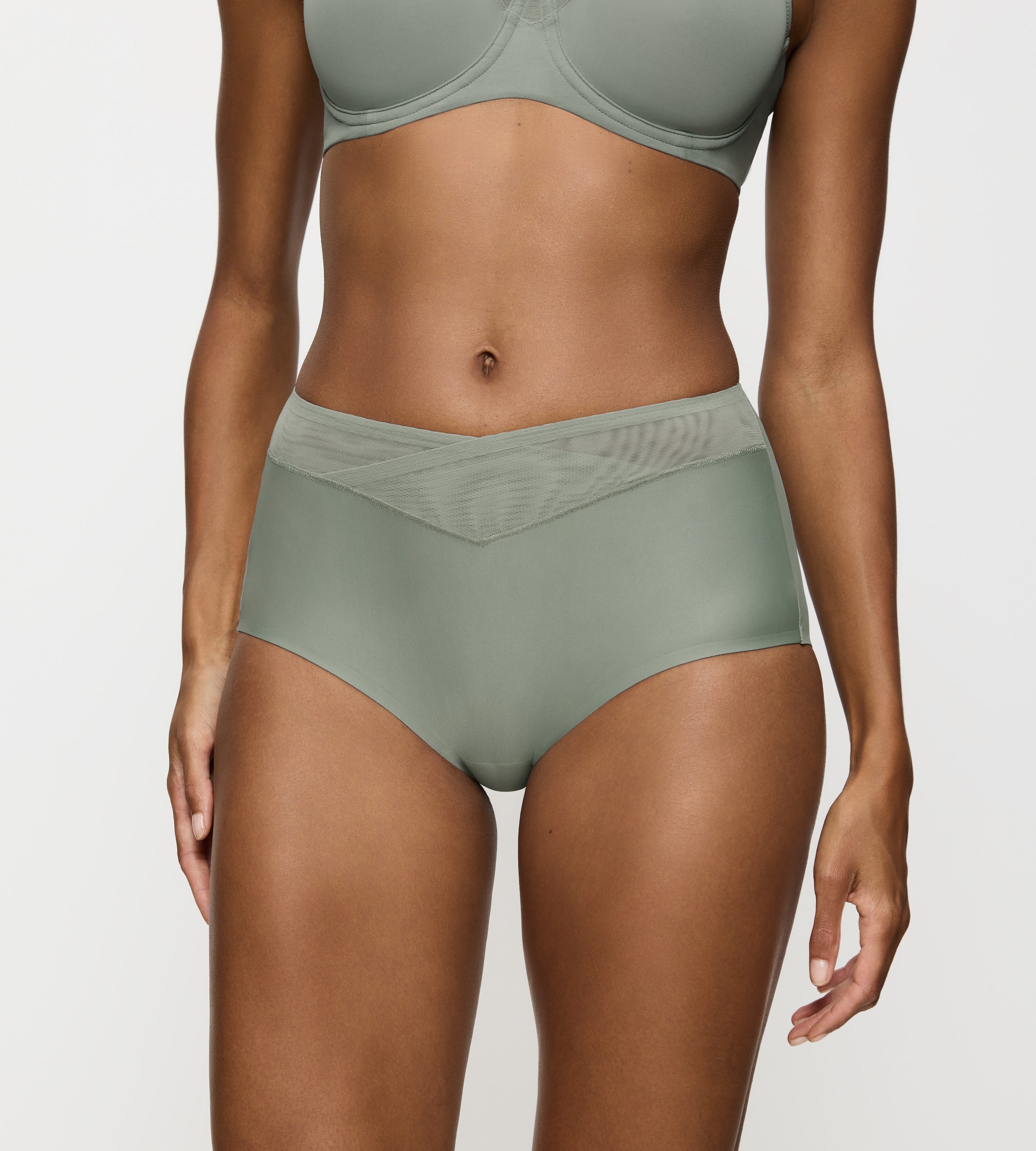 Triumph Shapingslip »True Shape Sensation T Maxi«, Mesh-Einsätze, flache Kanten
