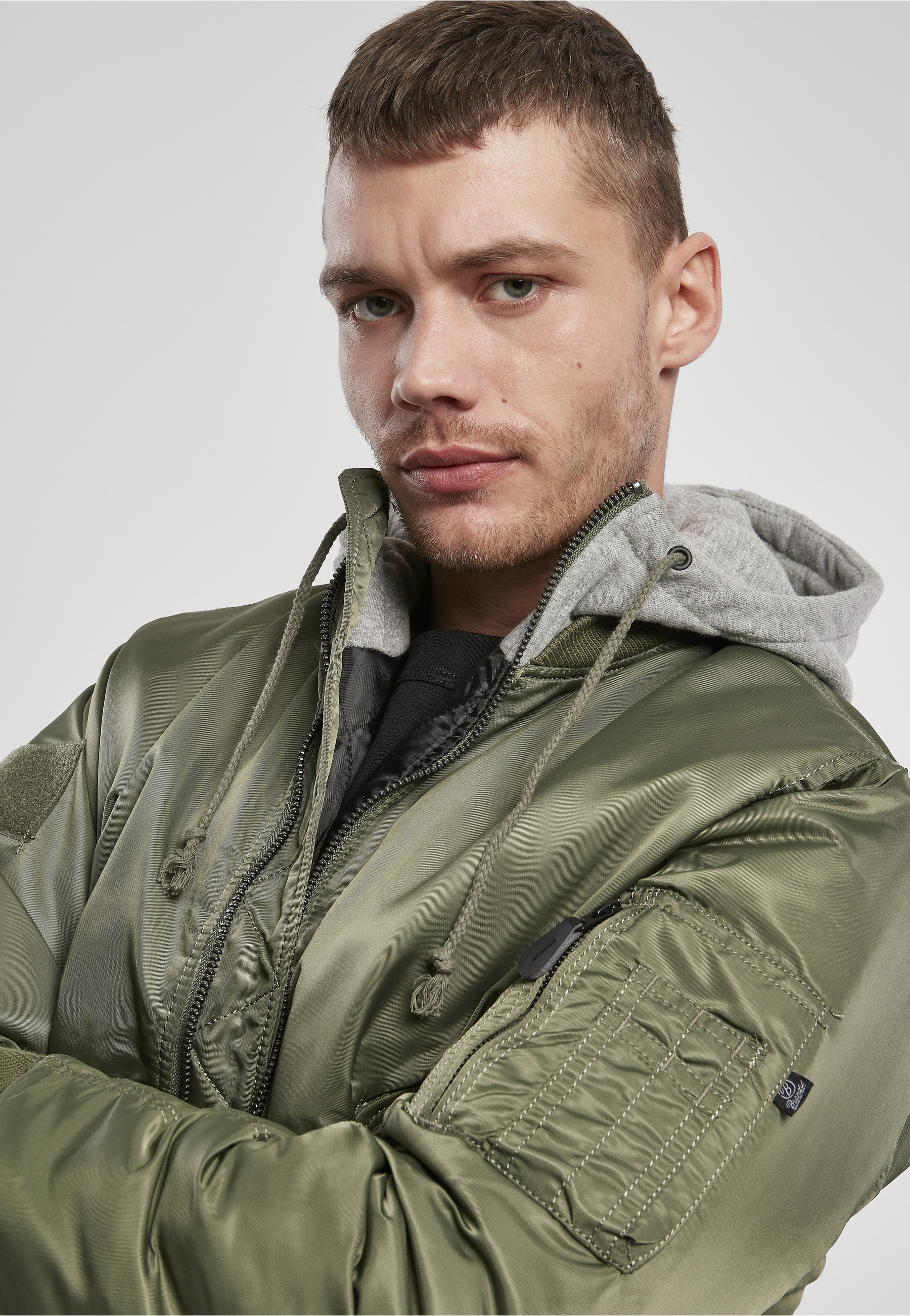 Brandit Anorak »Brandit Herren Hooded MA1 Bomber Jacket« 1 Stk. tlg. mit Kapuze