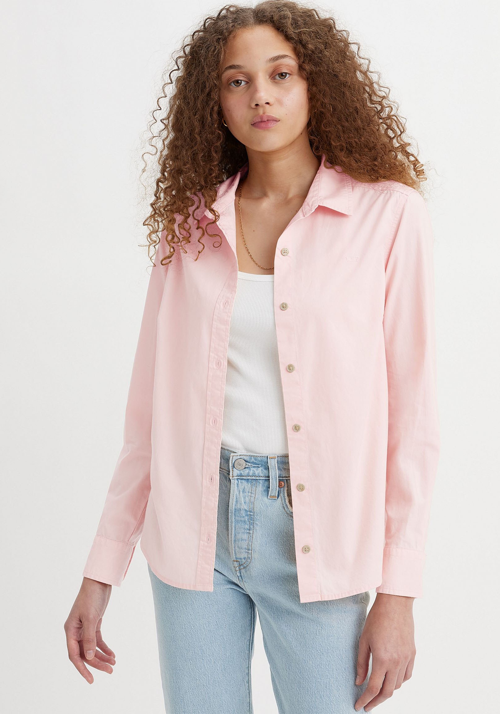 Levis Hemdbluse "The Classic" Kleine Logo-Stickerei auf der Brust günstig online kaufen