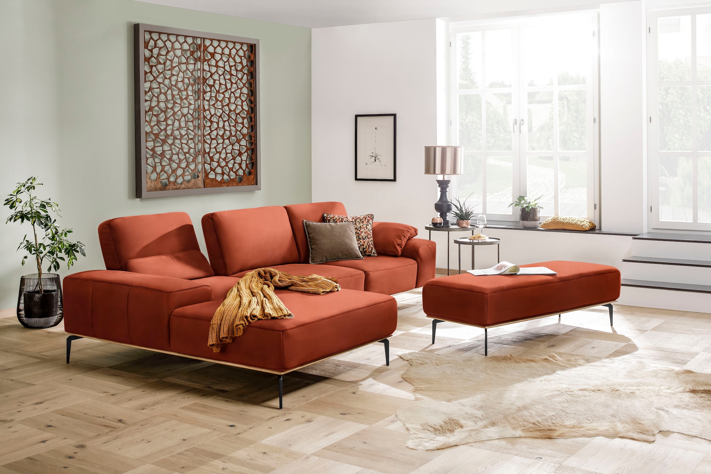 W.SCHILLIG Ecksofa »run, Designsofa mit tollem Sitzkomfort, bequem, L-Form«, mit Holzsockel, Füße in Schwarz pulverbeschichtet, Breite 319 cm