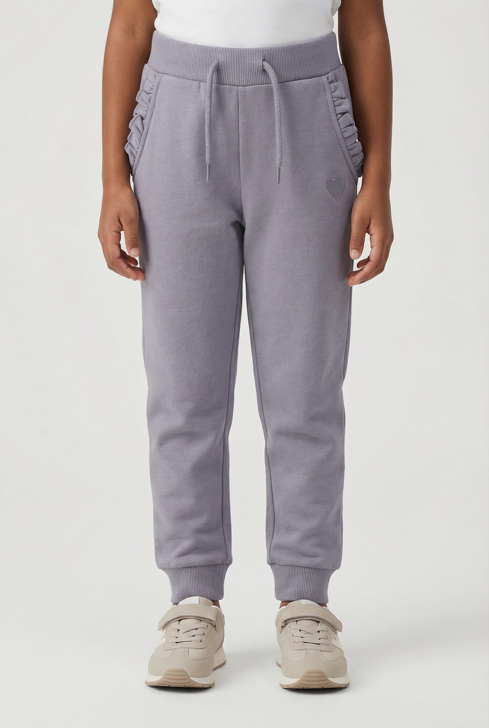 Name It Sweathose "NMFVIMA SWE PANT BRU NOOS" mit süßem Rüschendetail