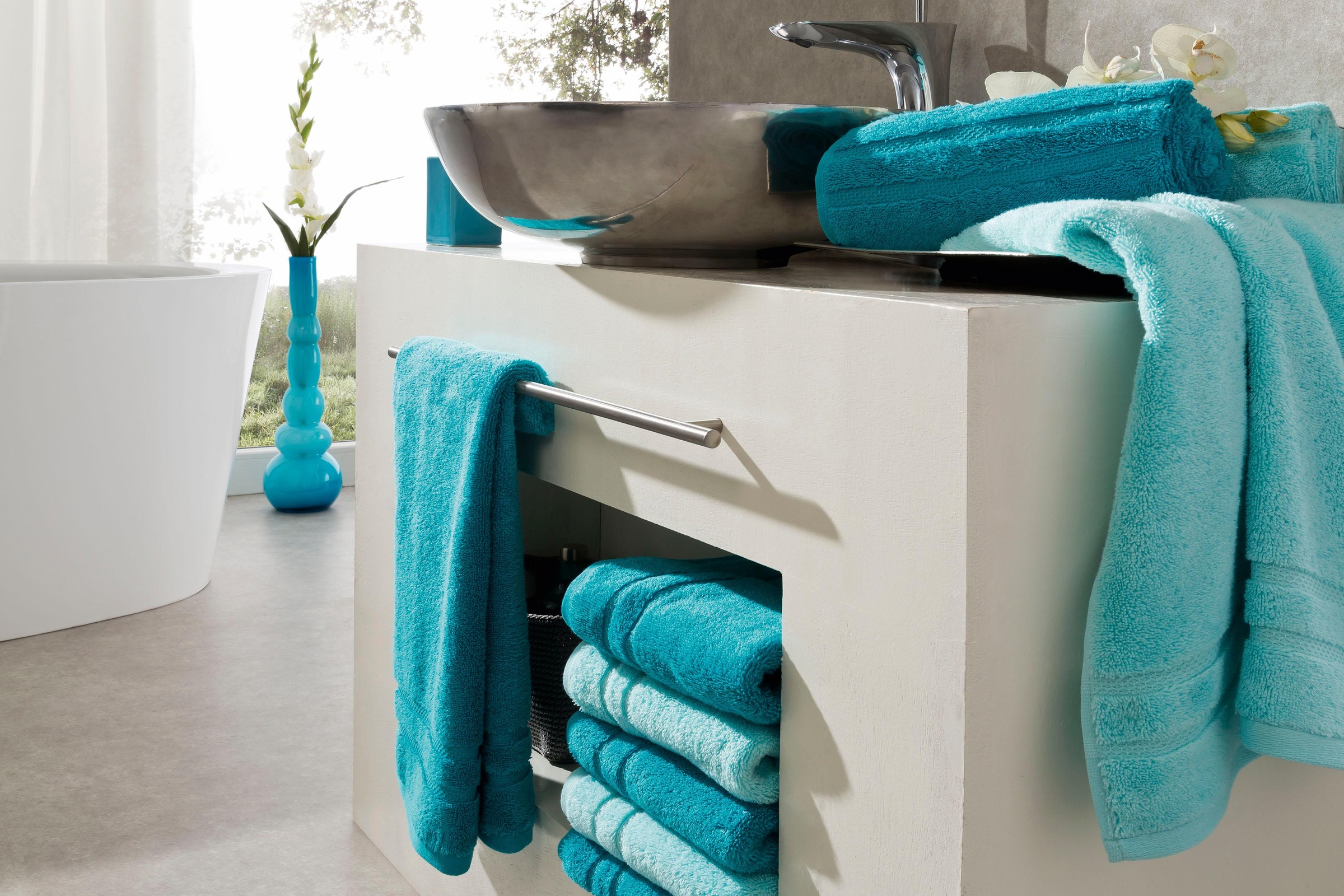 Thumbnail - Egeria Handtücher "Micro Touch" Streifenbordüre, extrem saugfähig & flauschig, 100% Baumwolle