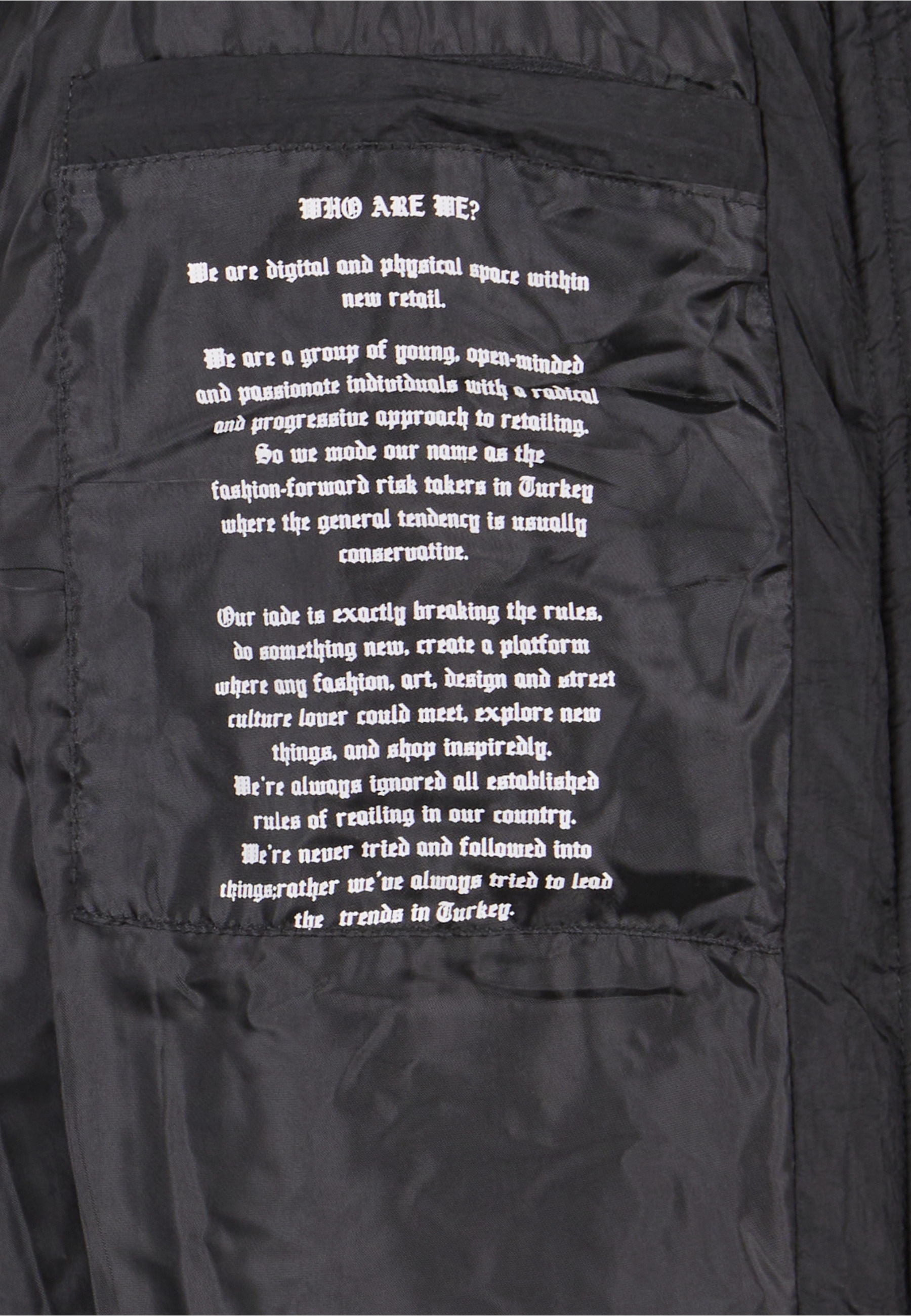 2Y Premium Winterjacke »2Y Premium Herren 2Y Long Puffer Jacket« 1 Stk. tlg. mit Kapuze