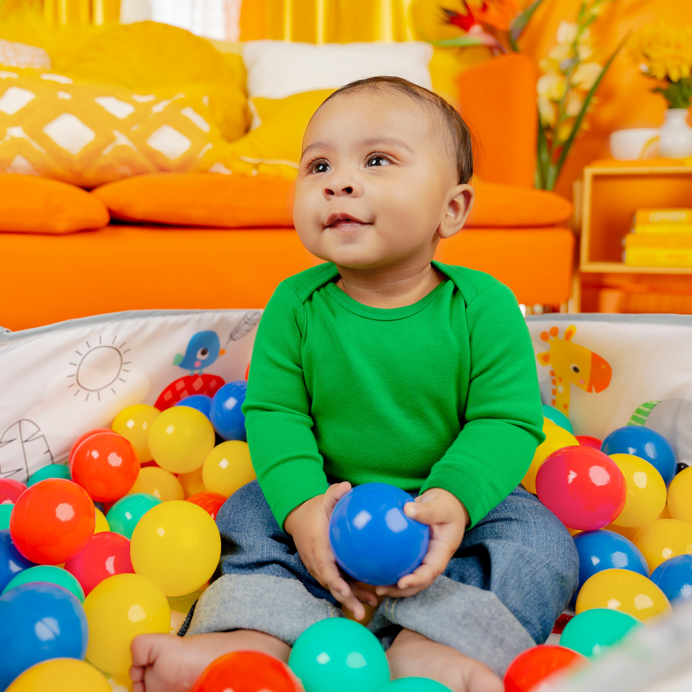 Bright Starts Spielbogen »5-in-1 Your Way Ball Play™ Activity Gym & Ball Pit - Totally Tropical™«, mit Licht und Sound