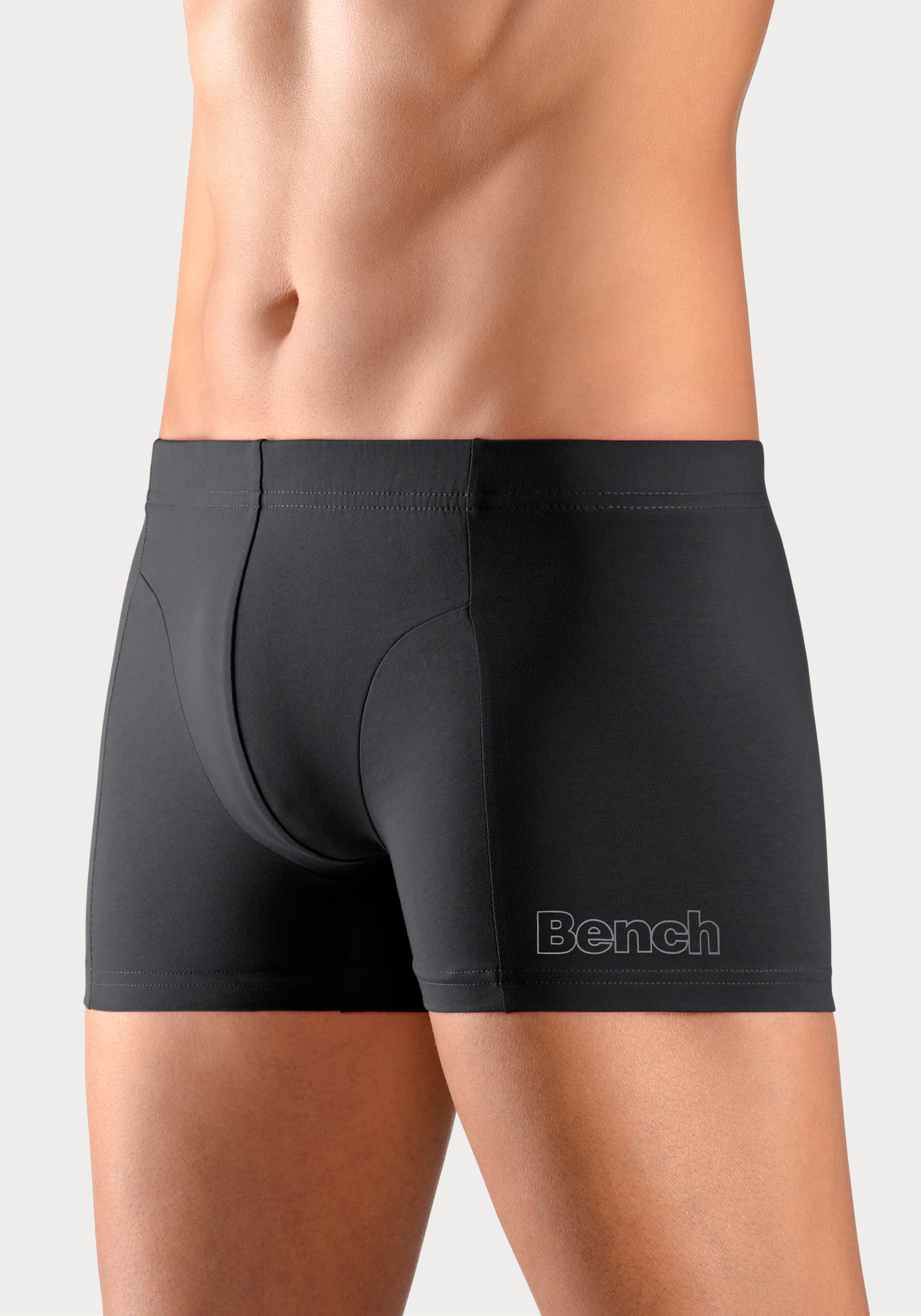Thumbnail - Bench. Boxer "Boxershorts für Herren", 4 Stk. Unterhosen in der Dose mit kleinem Logodruck auf dem Bein
