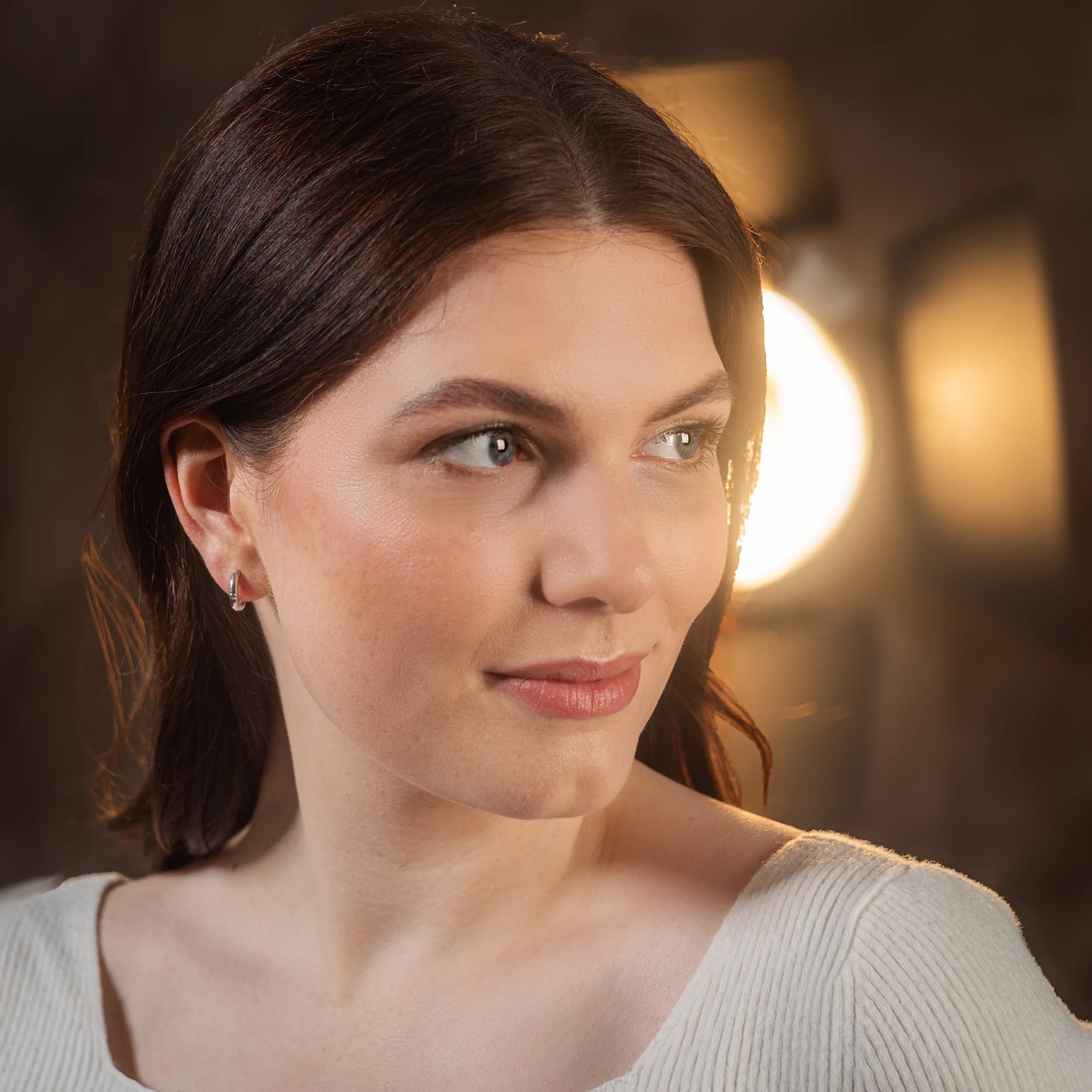 LYOMI Paar Creolen »585/- Weißgold 2 synth. Diam. 0,06ct.«