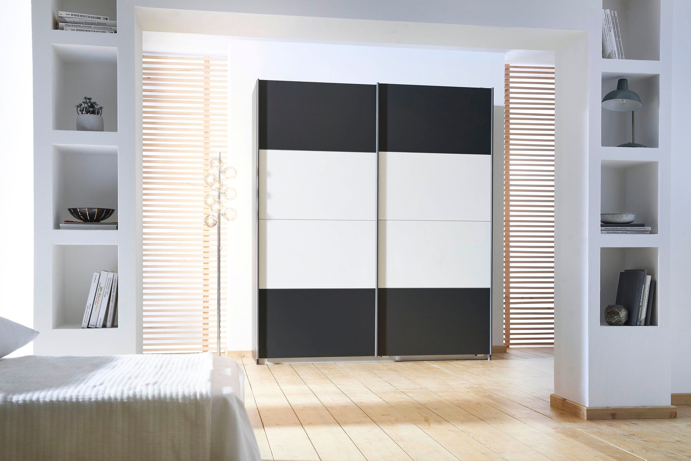 rauch Schwebetürenschrank »Quadra Kleiderschrank BESTSELLER Schrank Gaderobe«, mit Möglichkeit zur individuellen Frontgestaltung, leichtgängige Türen