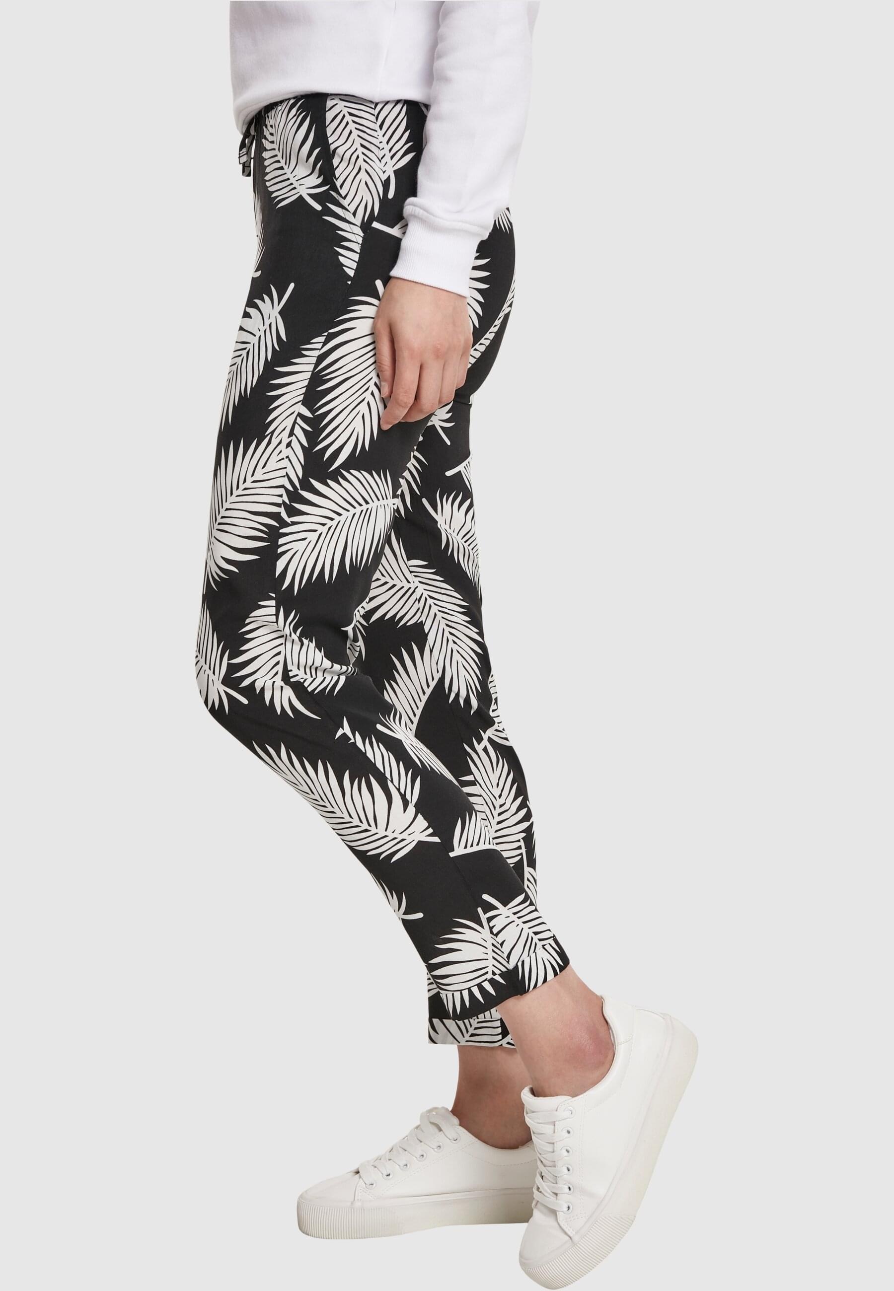 URBAN CLASSICS Stoffhose »Urban Classics Damen Ladies Elastic Waist AOP Pants«, (1 tlg.)