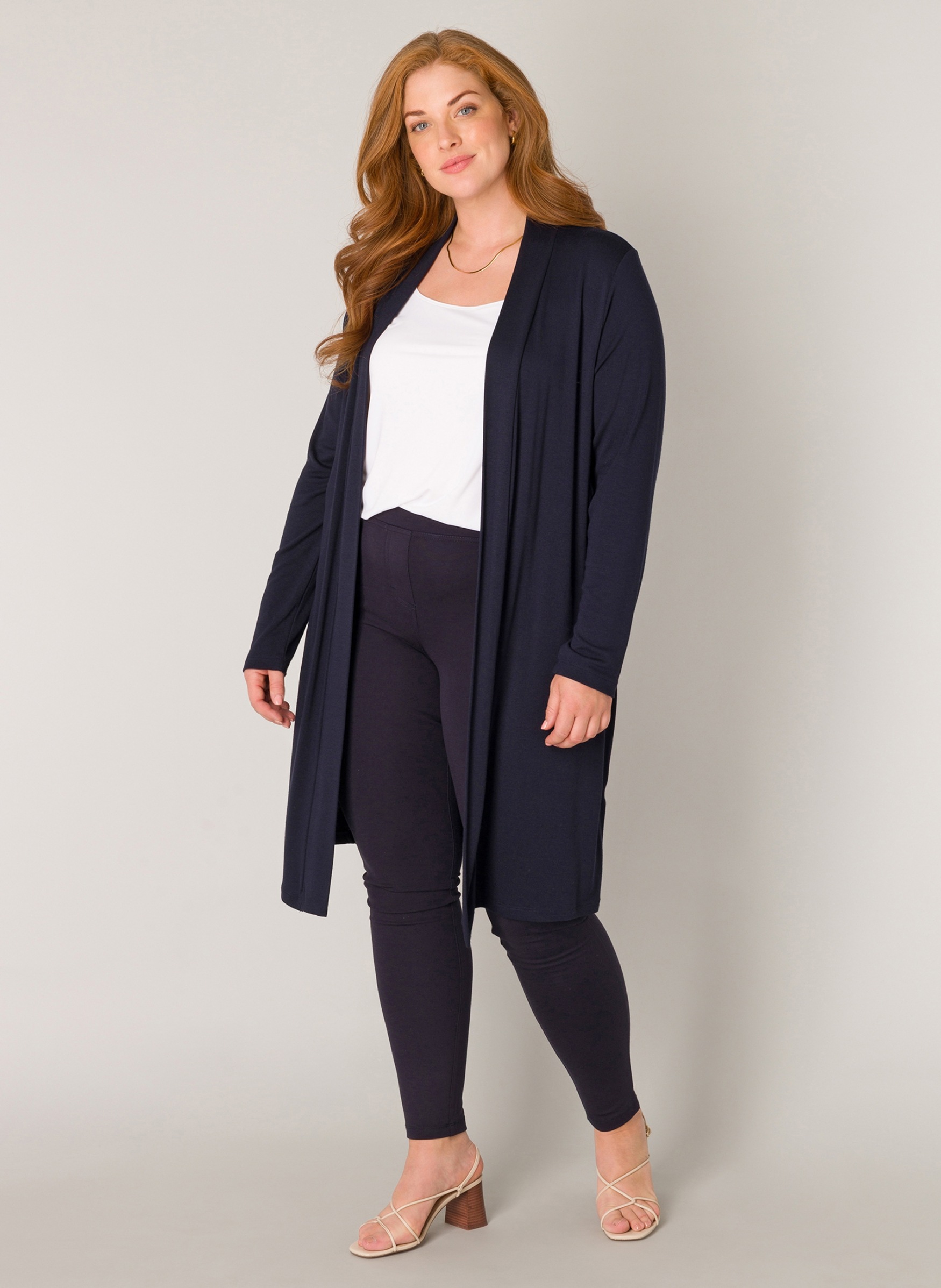 Base Level Curvy Longstrickjacke "Ayla Long", Figurumspielende, weiche Stri günstig online kaufen