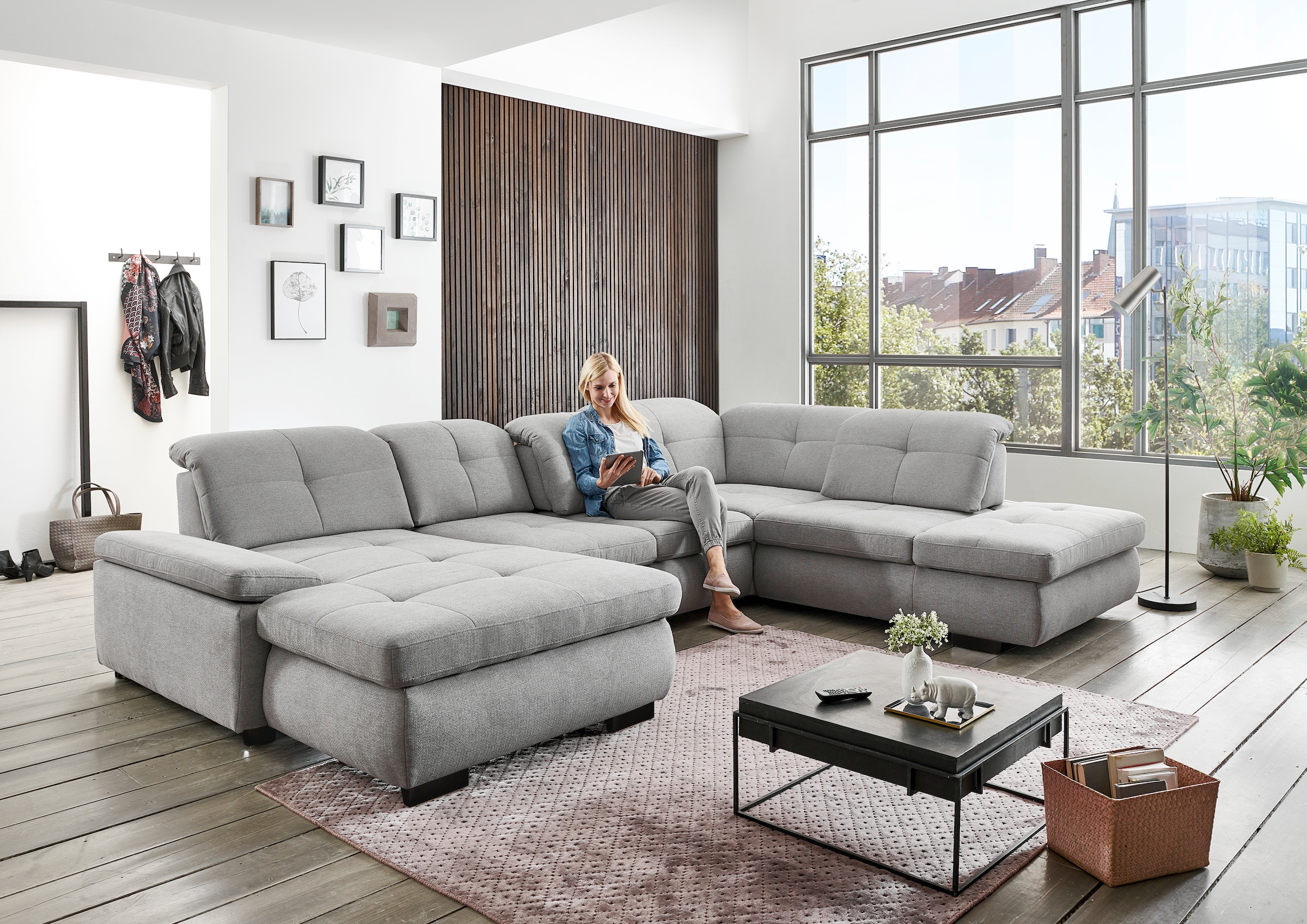 Die PlanBar Ecksofa »MP-IN16012 L-Form, mit Federkern-Polsterung«, inkl. Sitztiefenverstellung wahlweise mit weiteren Funktionen