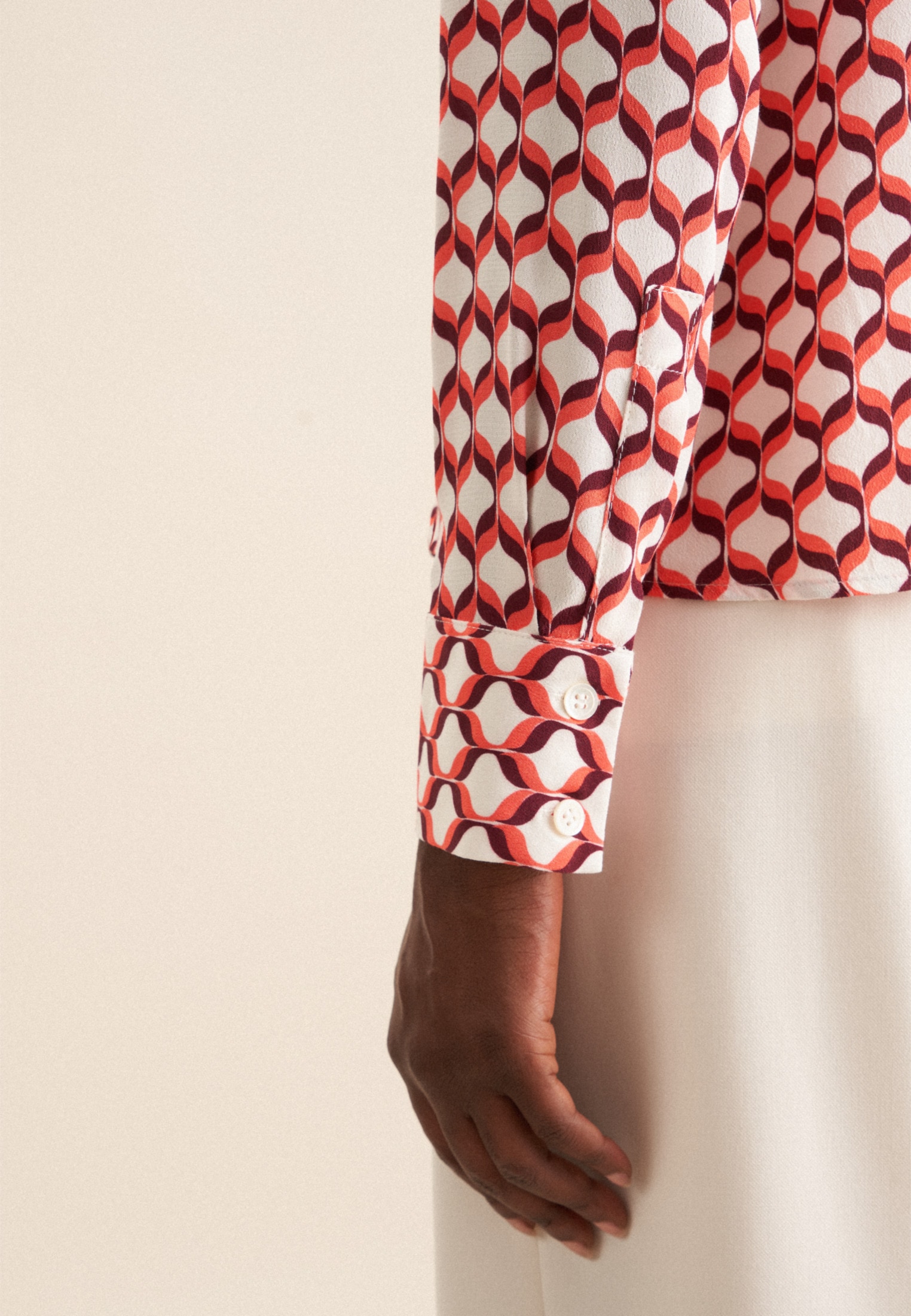 seidensticker Hemdbluse »Schwarze Rose«, Langarm Kragen Geometrische Muster