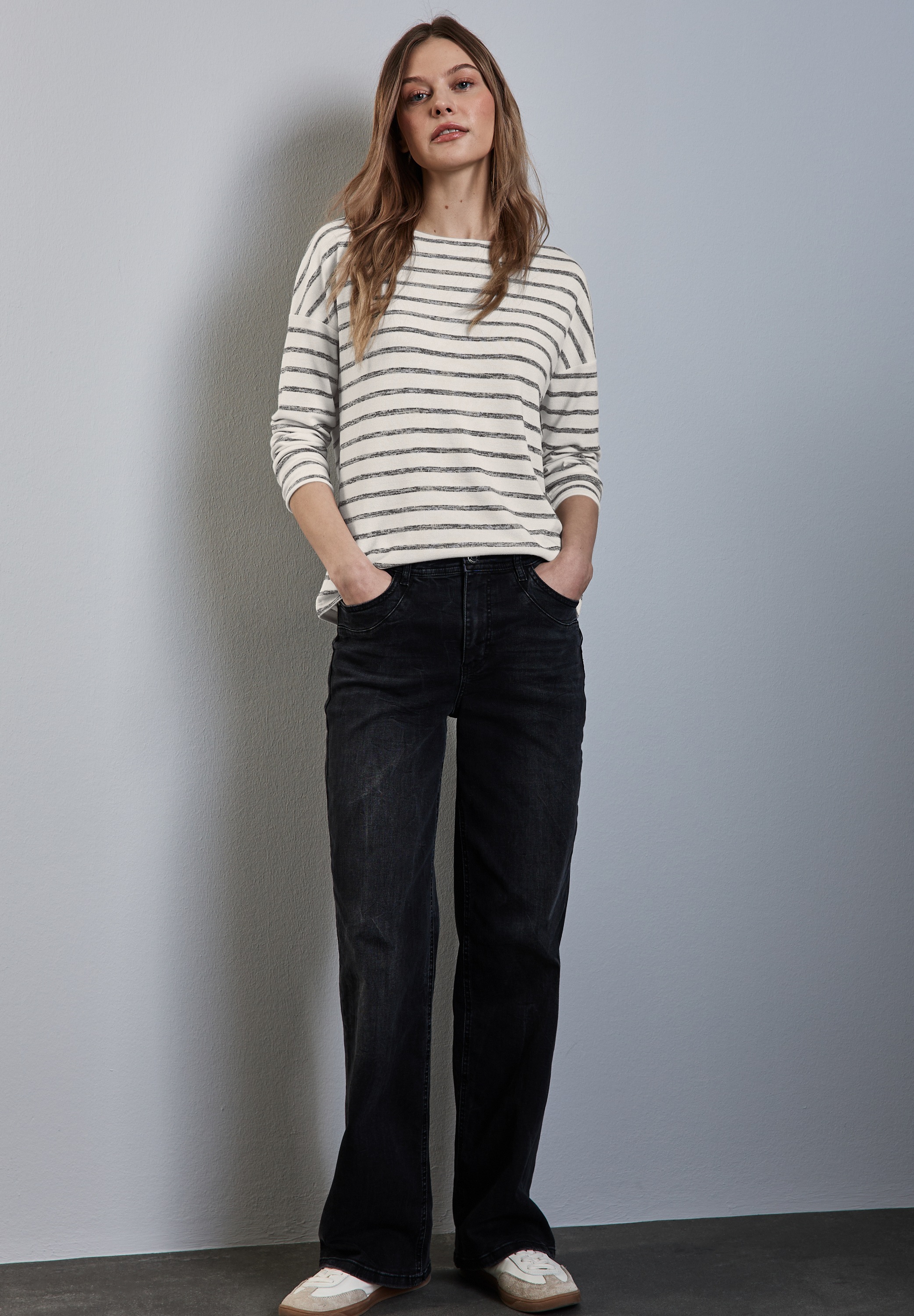 STREET ONE Langarmshirt, aus softem Materialmix