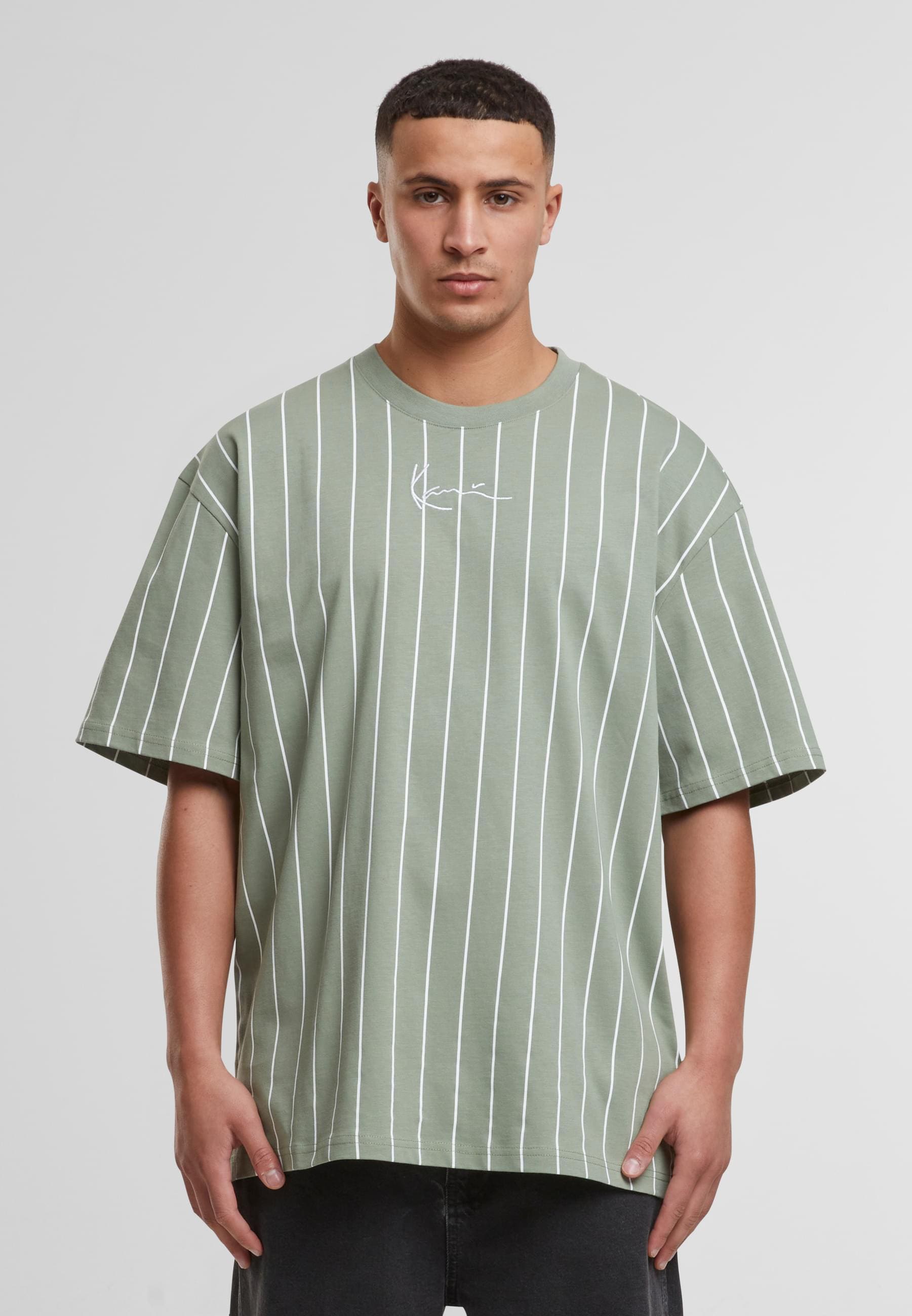 Karl Kani T-Shirt »Karl Kani Small Signature Essential Pinstripe Tee«, (1 tlg.)
