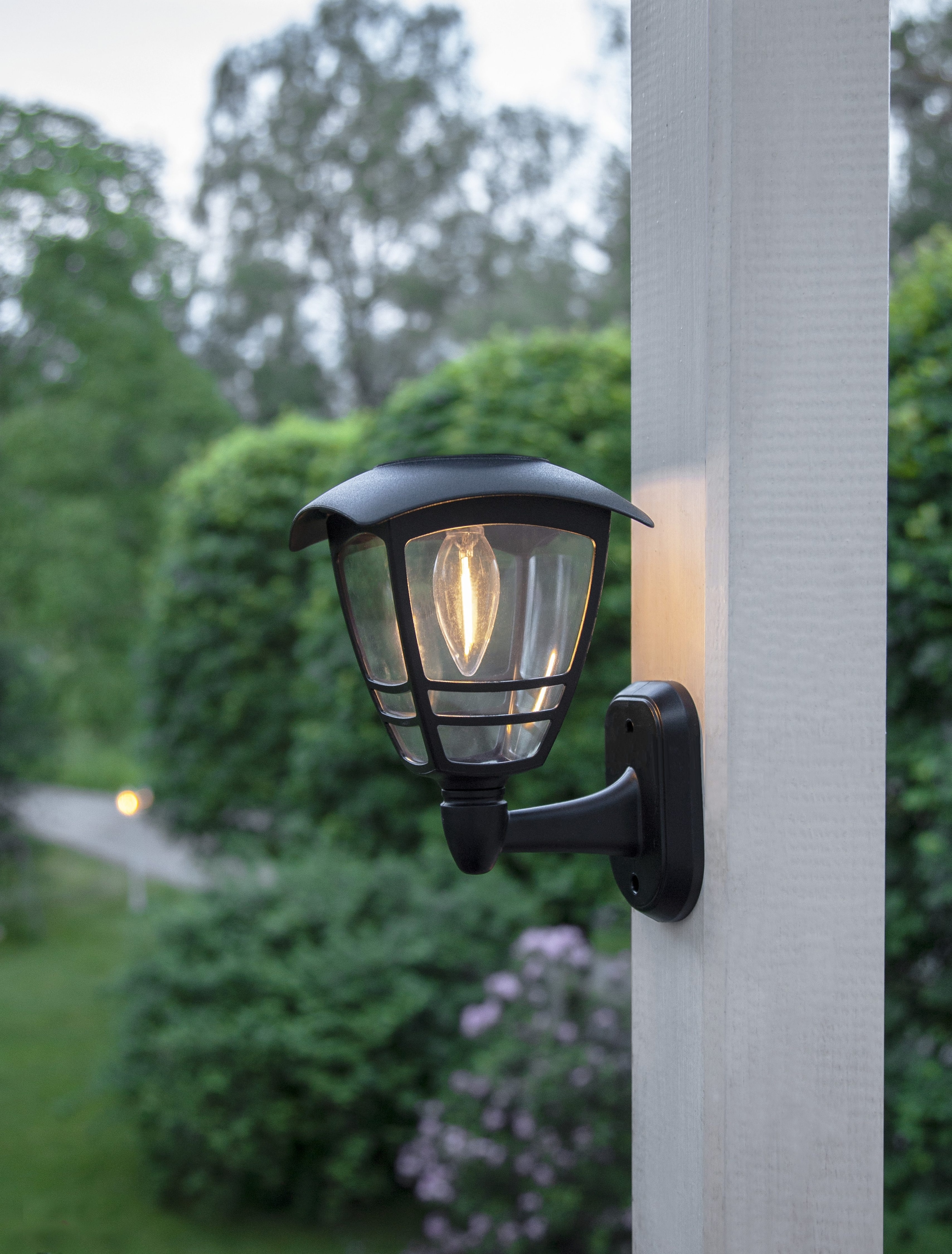 Parforce Traditional Hunting LED Solarleuchte »Solar-Wandleuchte Felix« LED-Board 1 Stk. Warmweiß Wandlaterne mit Filament-LED, 10 lm, Dämmerungssensor