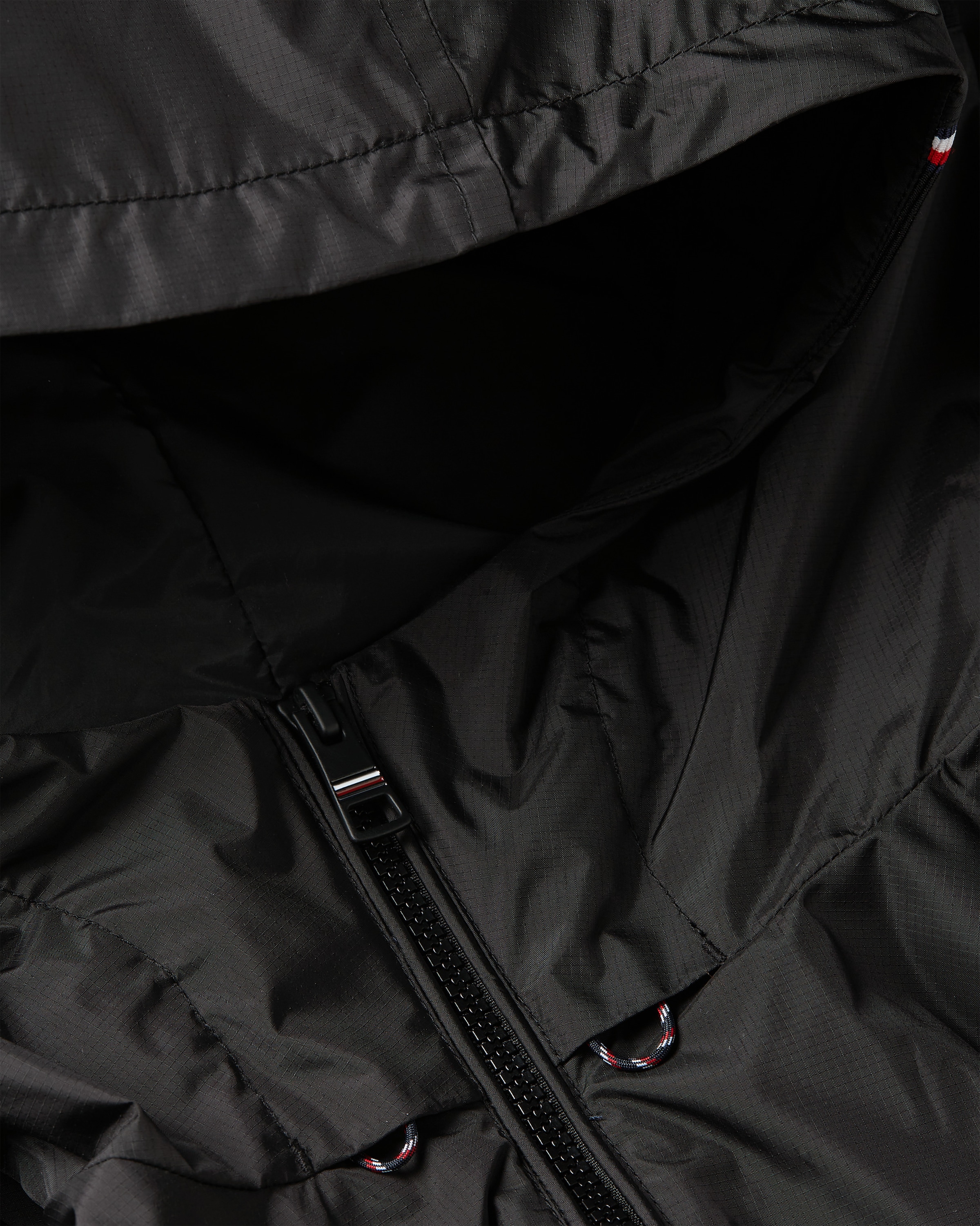 Tommy Hilfiger Blouson »RWB HOODED JACKET«, mit Kapuze, elastische Bündchen, wasserabweisend