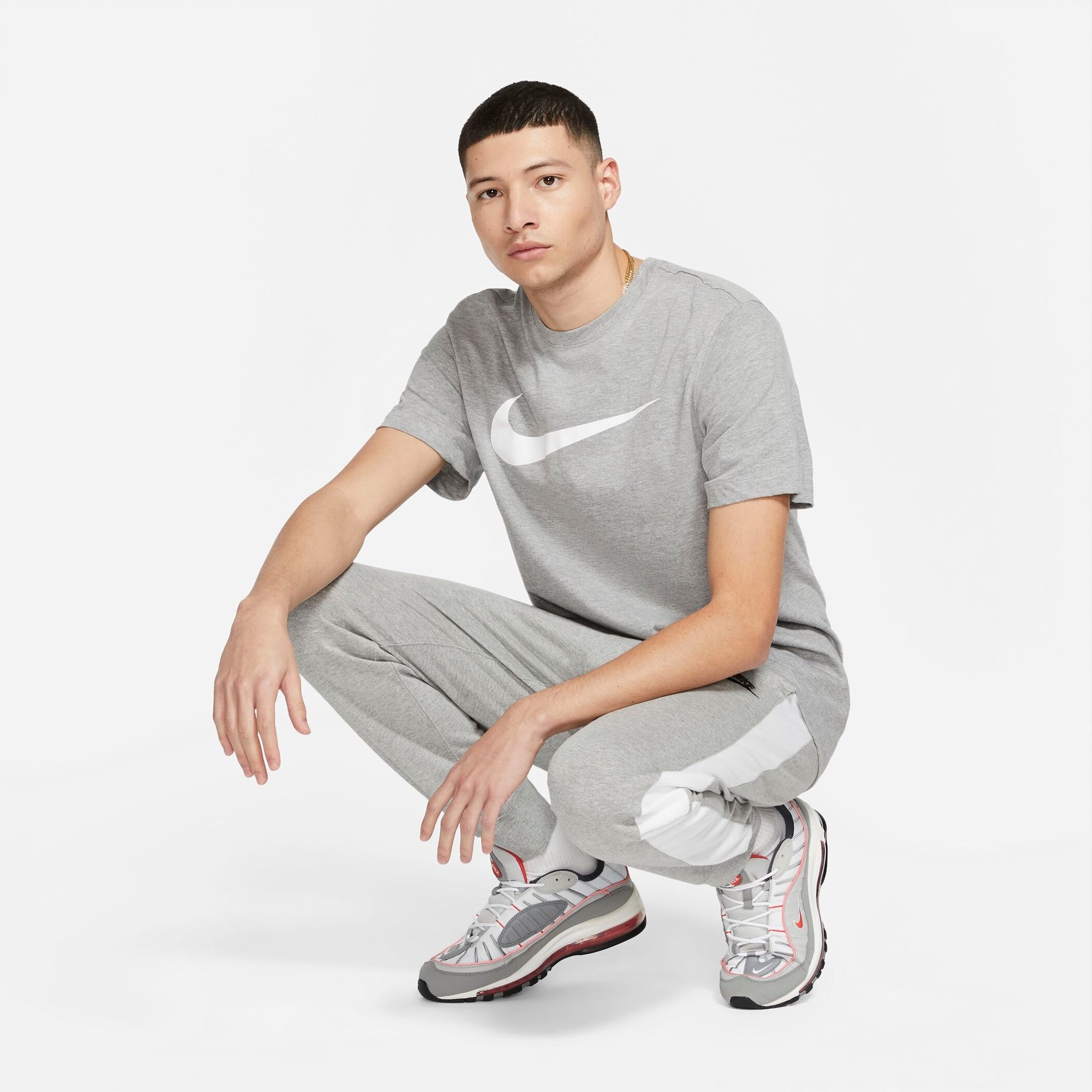 Nike Sportswear T-Shirt »M NSW TEE ICON SWOOSH«