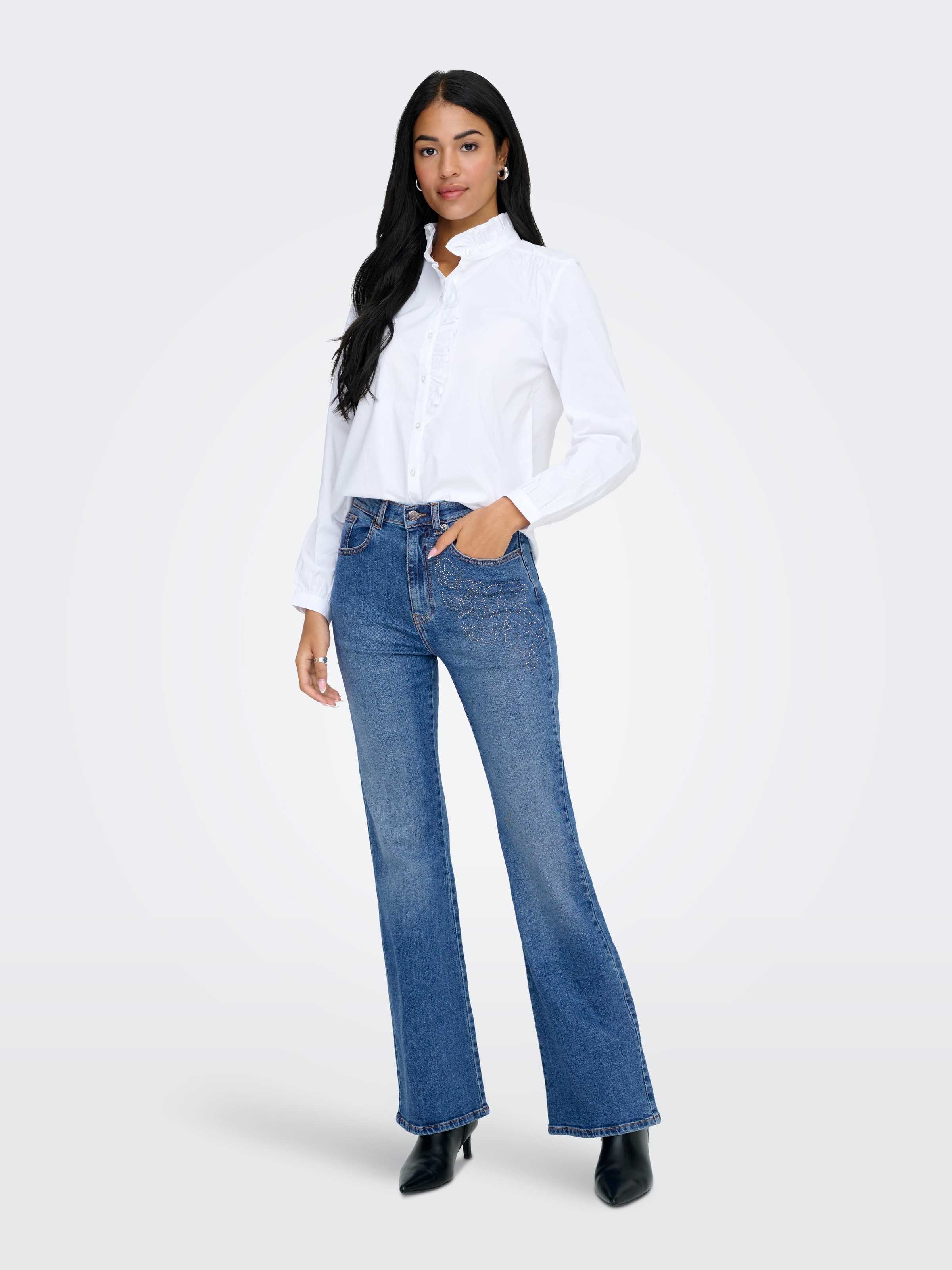 Bootcut-Jeans ONLY "ONLJUICY HW FLARE RHINESTONE DNM AZG", Damen, Gr. 31, Länge 32, medium blau denim, Denim/Jeans, Obermaterial: 99% Baumwolle, 1% Elasthan, Glitzermuster, unifarben, lang, Jeans, mit dezenter Verzierung 3
