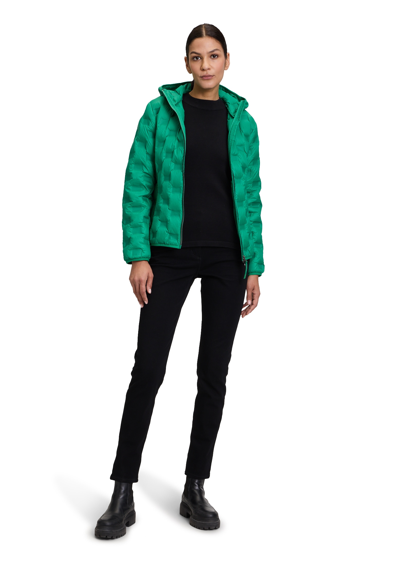 Betty Barclay Daunenjacke »Betty Barclay Daunenjacke mit Kapuze«, mit Kapuze