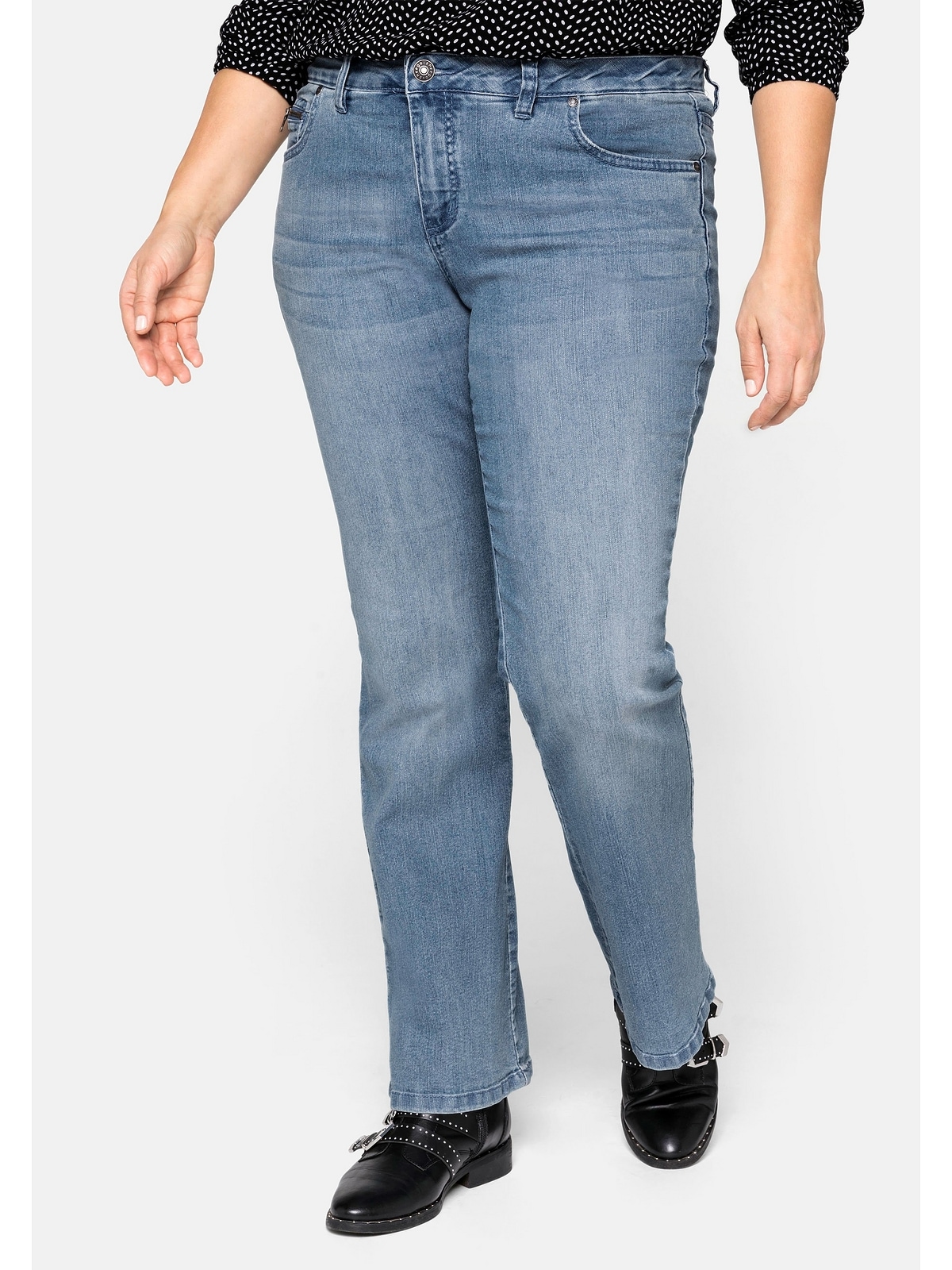 Sheego Bootcut-Jeans »Große Größen«, in 5-Pocket-Form, mit Used-Effekten