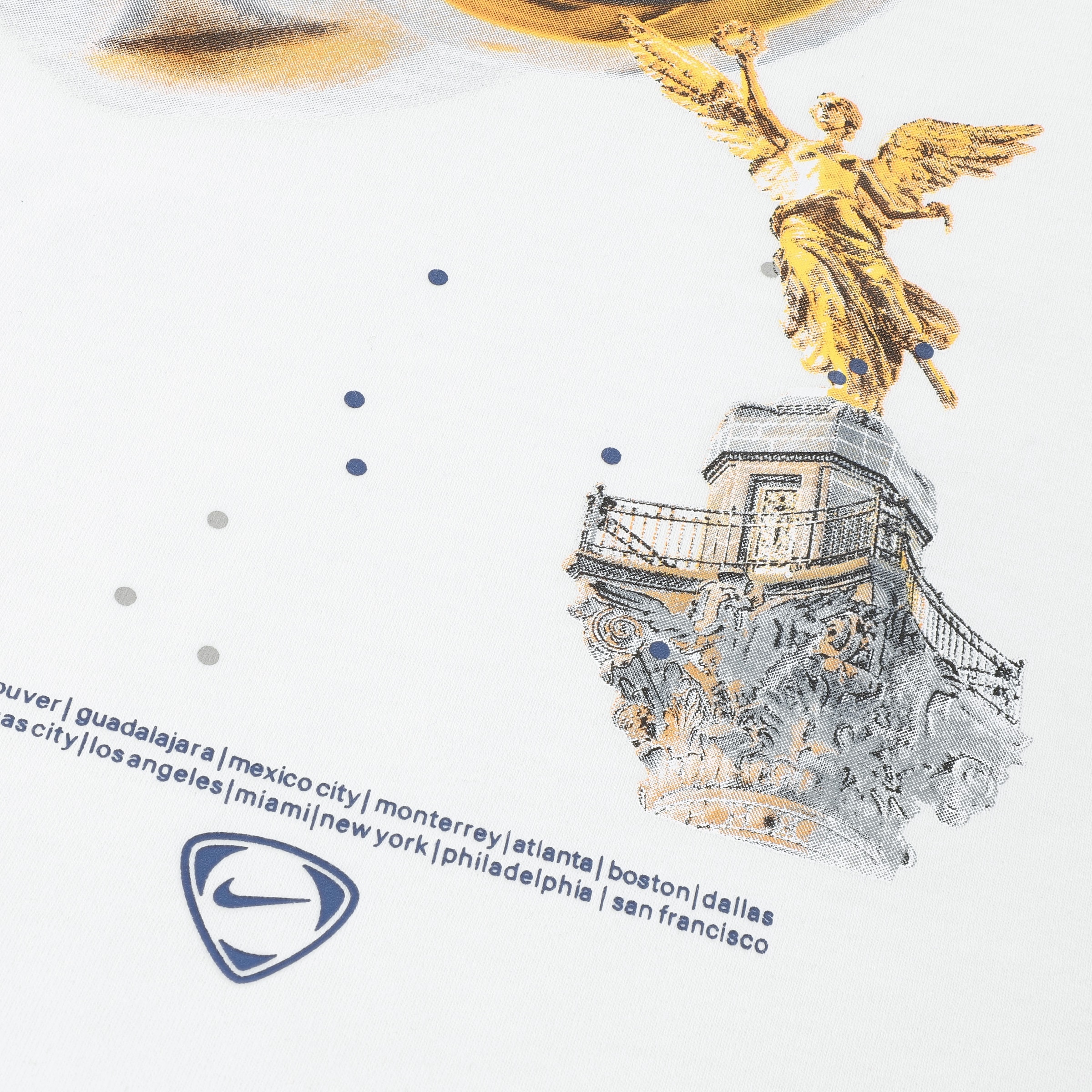 Nike Sportswear T-Shirt »NKB NIKE WORLD CUP GRAPHIC TEE« für sportliche Aktivitäten, sportlicher Stil, für Sportmode