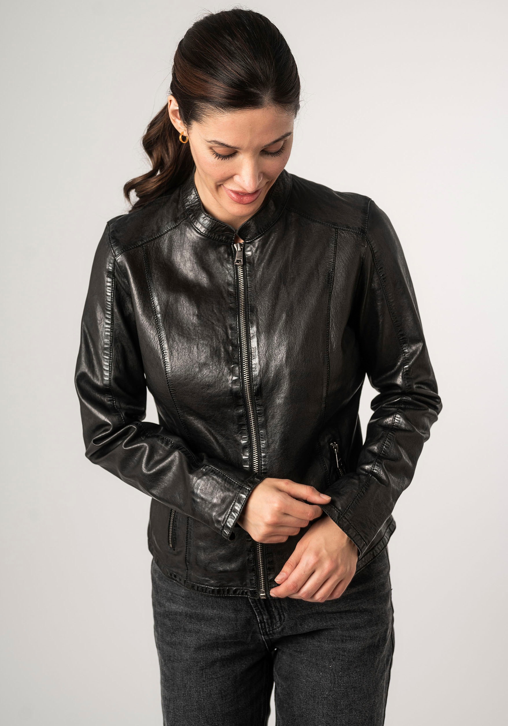 Mauritius "MWAndriana" mit Stehkragen günstig online kaufen