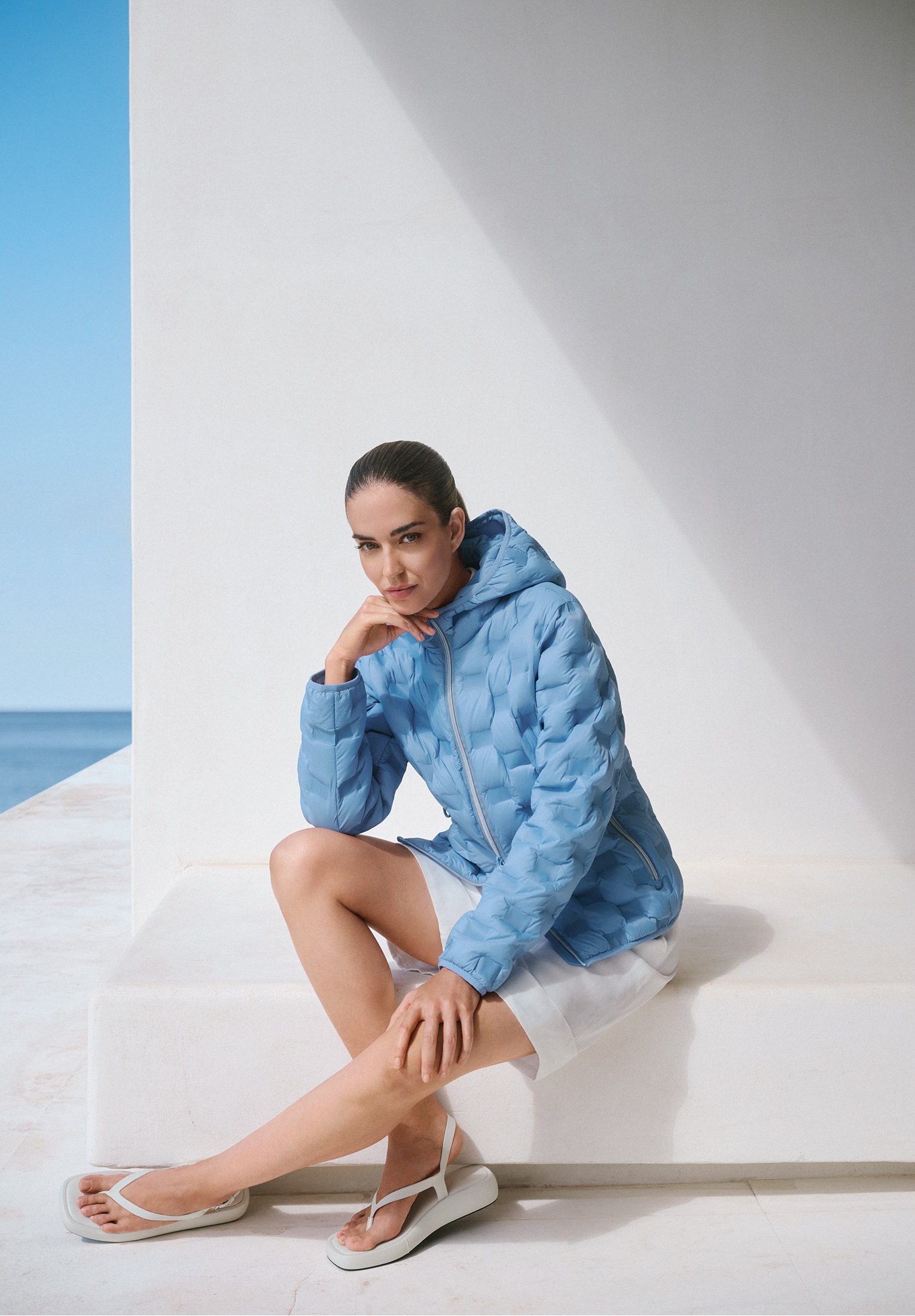 Betty Barclay Daunenjacke »Betty Barclay Daunenjacke mit Kapuze«, mit Kapuze