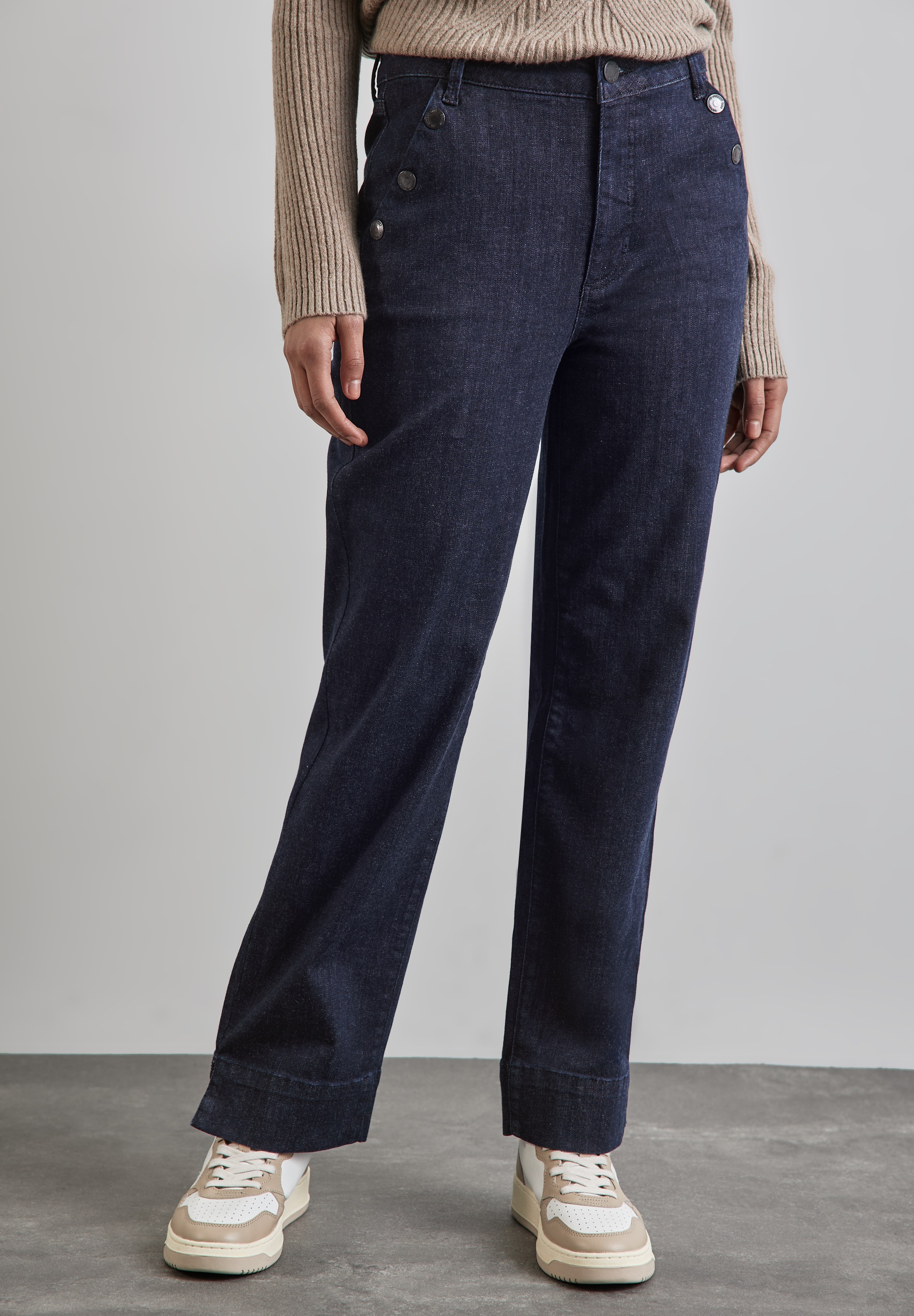 STREET ONE Straight-Jeans, aus Baumwolle mit Stretchanteil