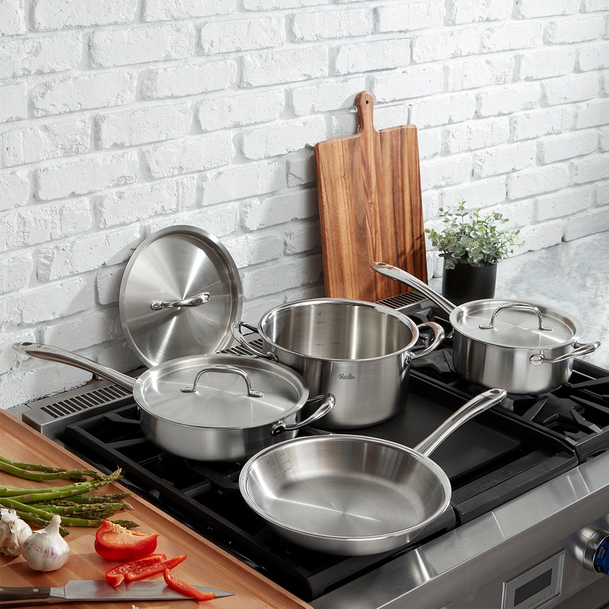 Fissler Topf-Set »Fissler M5 Pro-Ply®, Edelstahl-Topfset (7-teilig)« Set, 7-teilig: Bratpfanne, Kochtopf, Sauteuse und Stielkasserolle, 7 tlg. Edelstahl 18/10