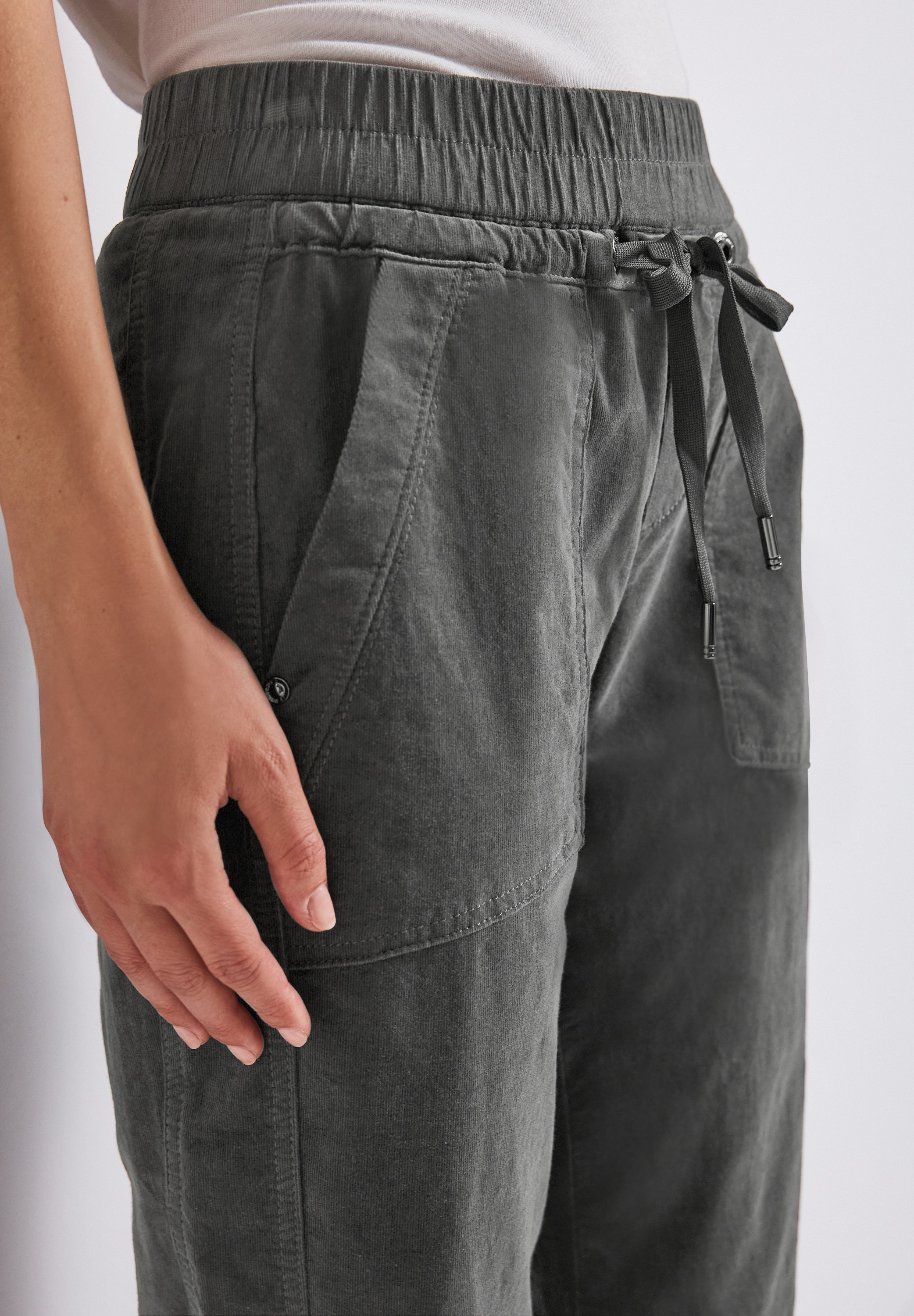 Thumbnail - STREET ONE Cordhose "Style Bonny", mit Taschen