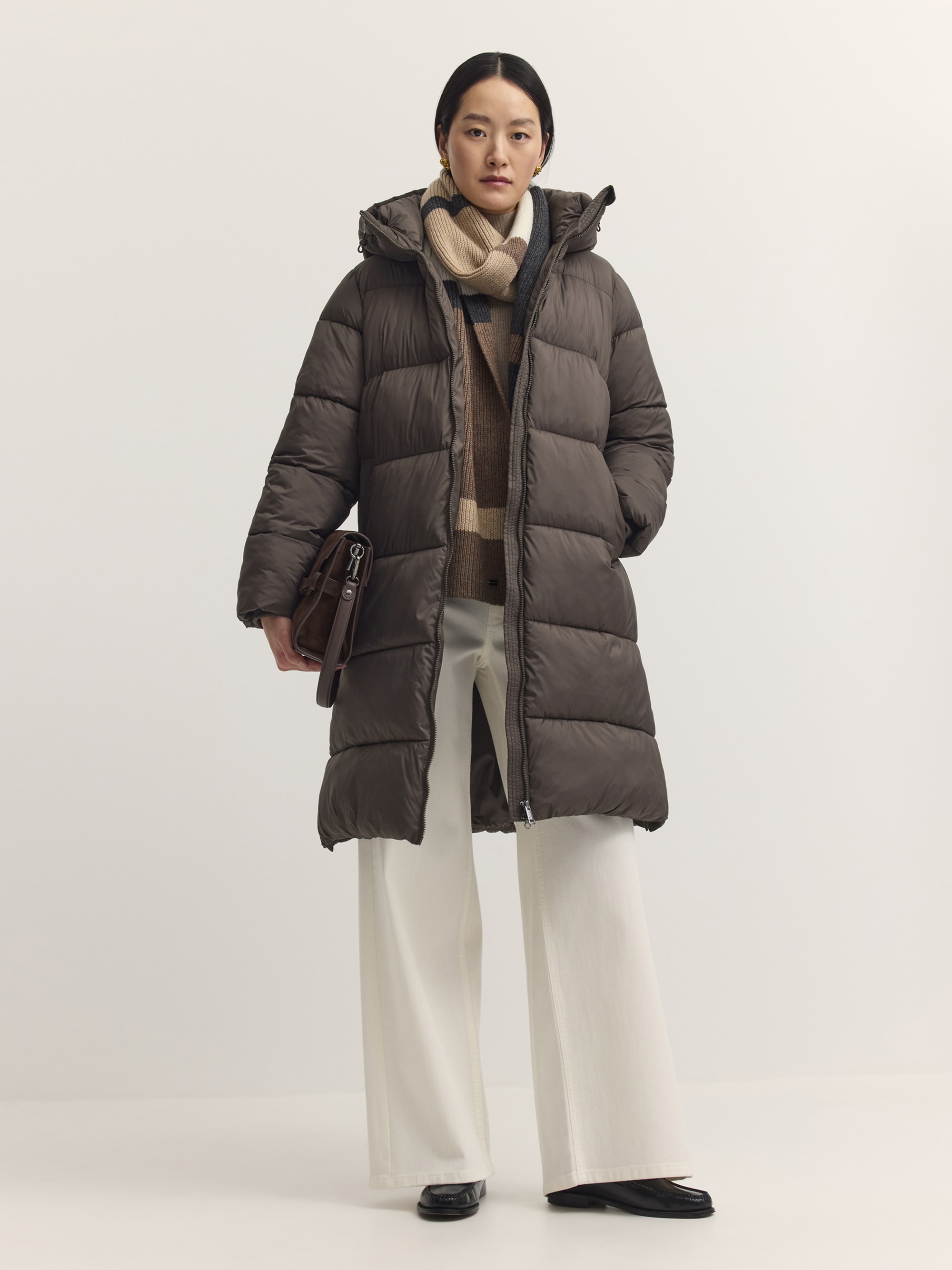 bugatti Kurzjacke »Regular Fit« mit Kapuze Regular Fit Steppjacke Kapuze