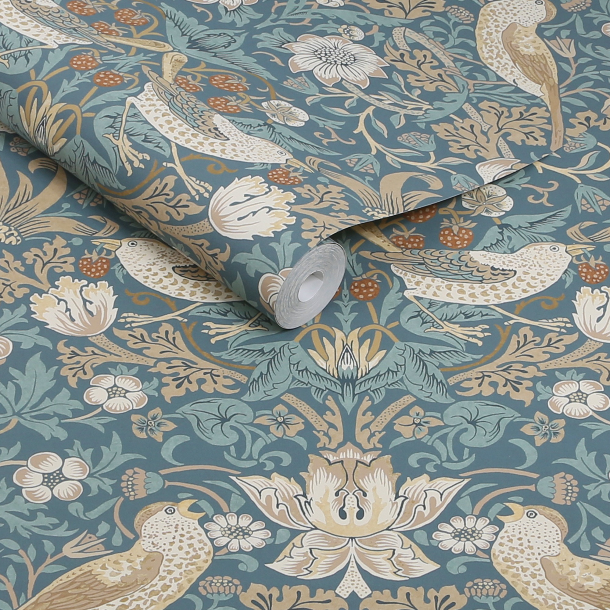 Papier peint intissé William Morris Strawberry Thief Washed Blue 1005 x 52cm